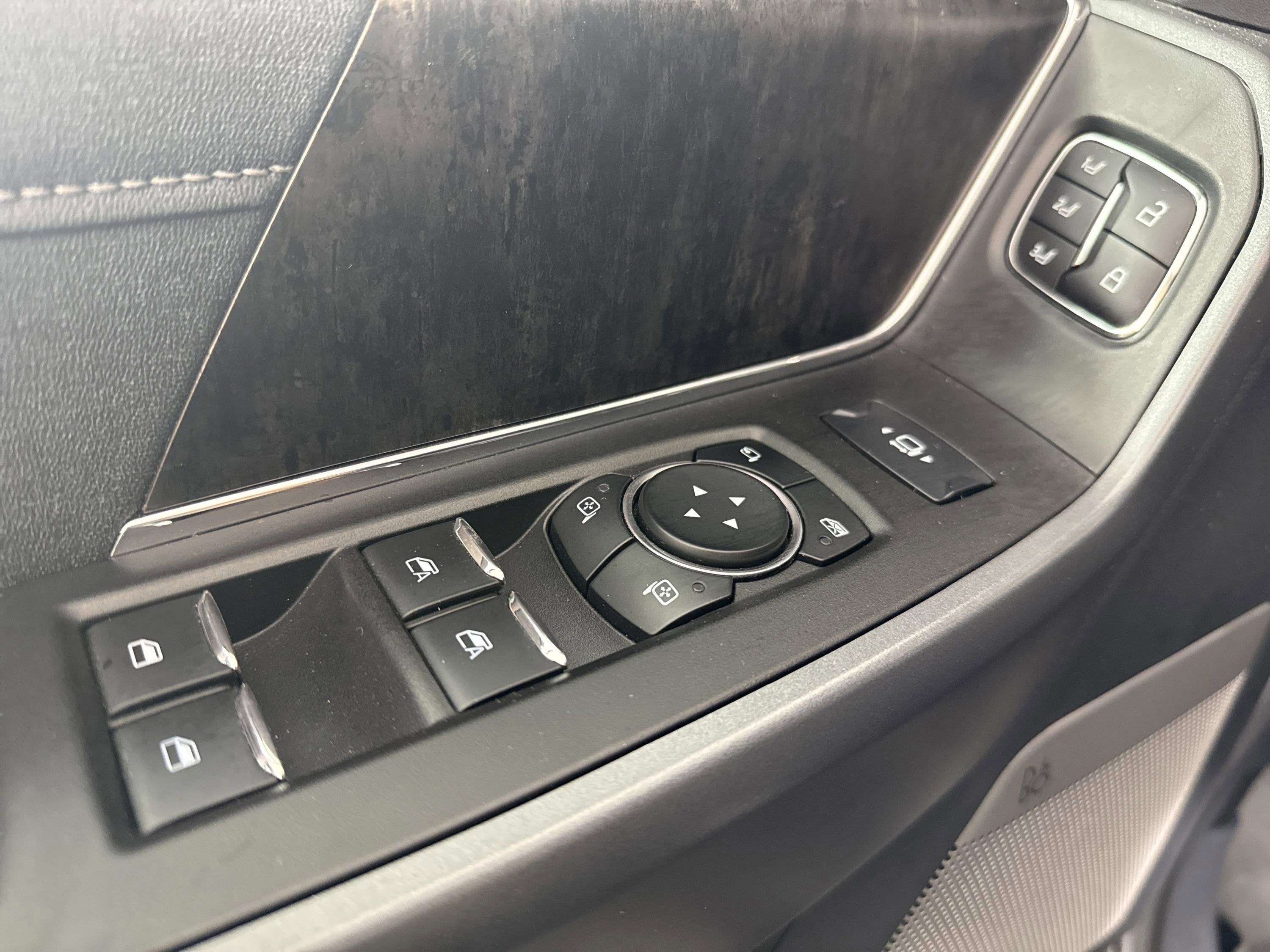 2023 Ford Super Duty F-250 SRW LARIAT