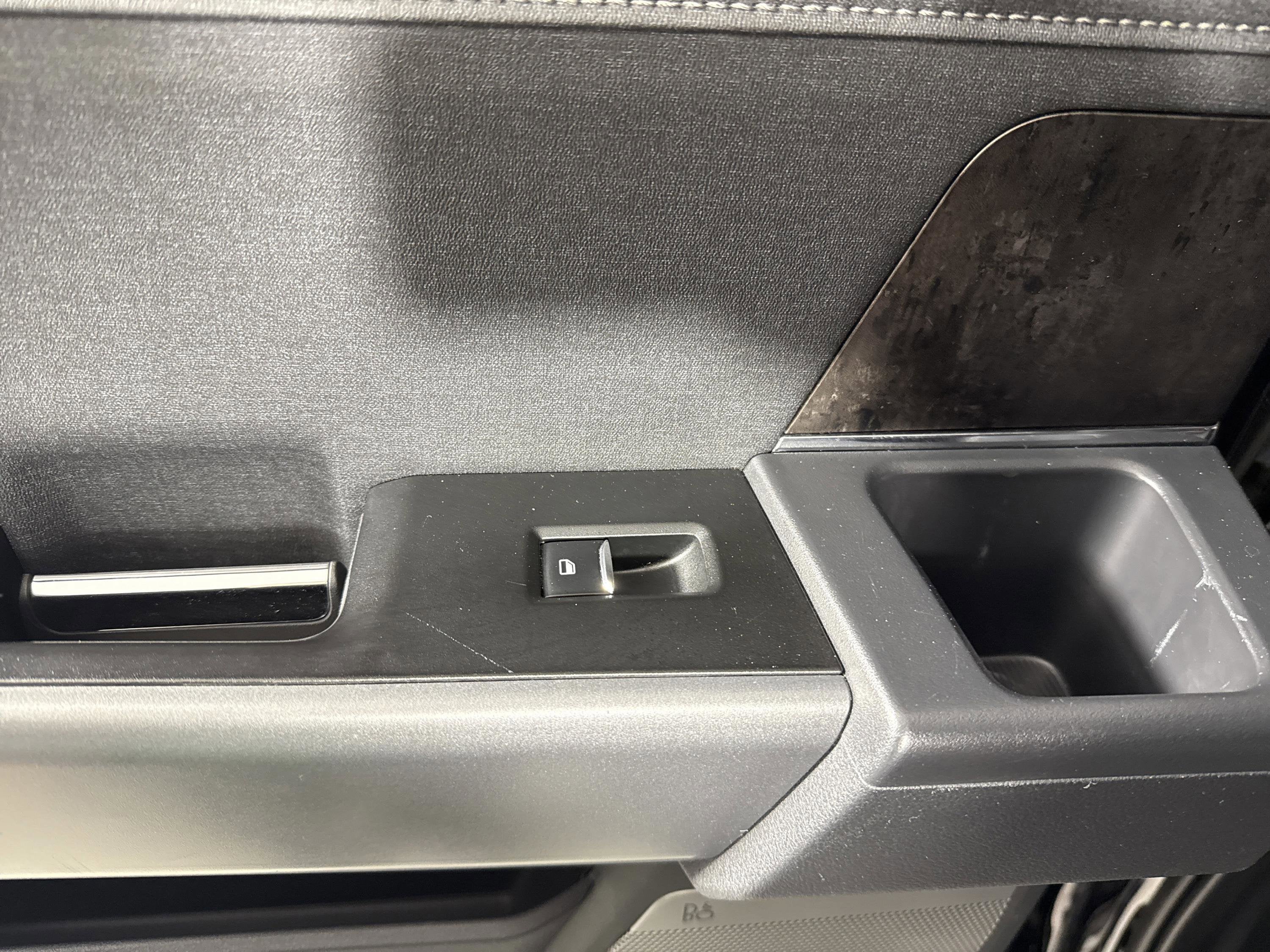 2023 Ford Super Duty F-250 SRW LARIAT