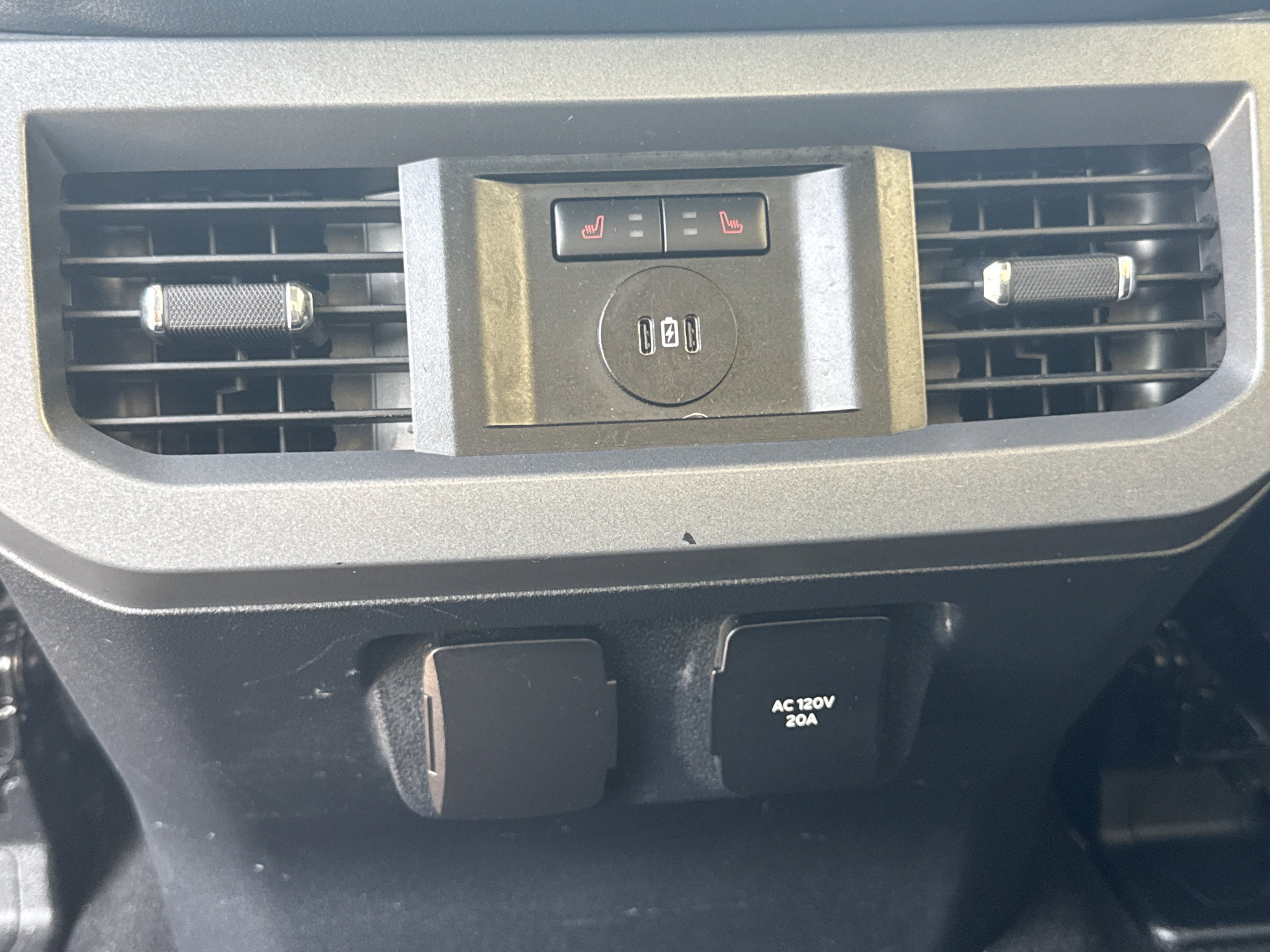 2024 Ford Super Duty F-350 SRW LARIAT