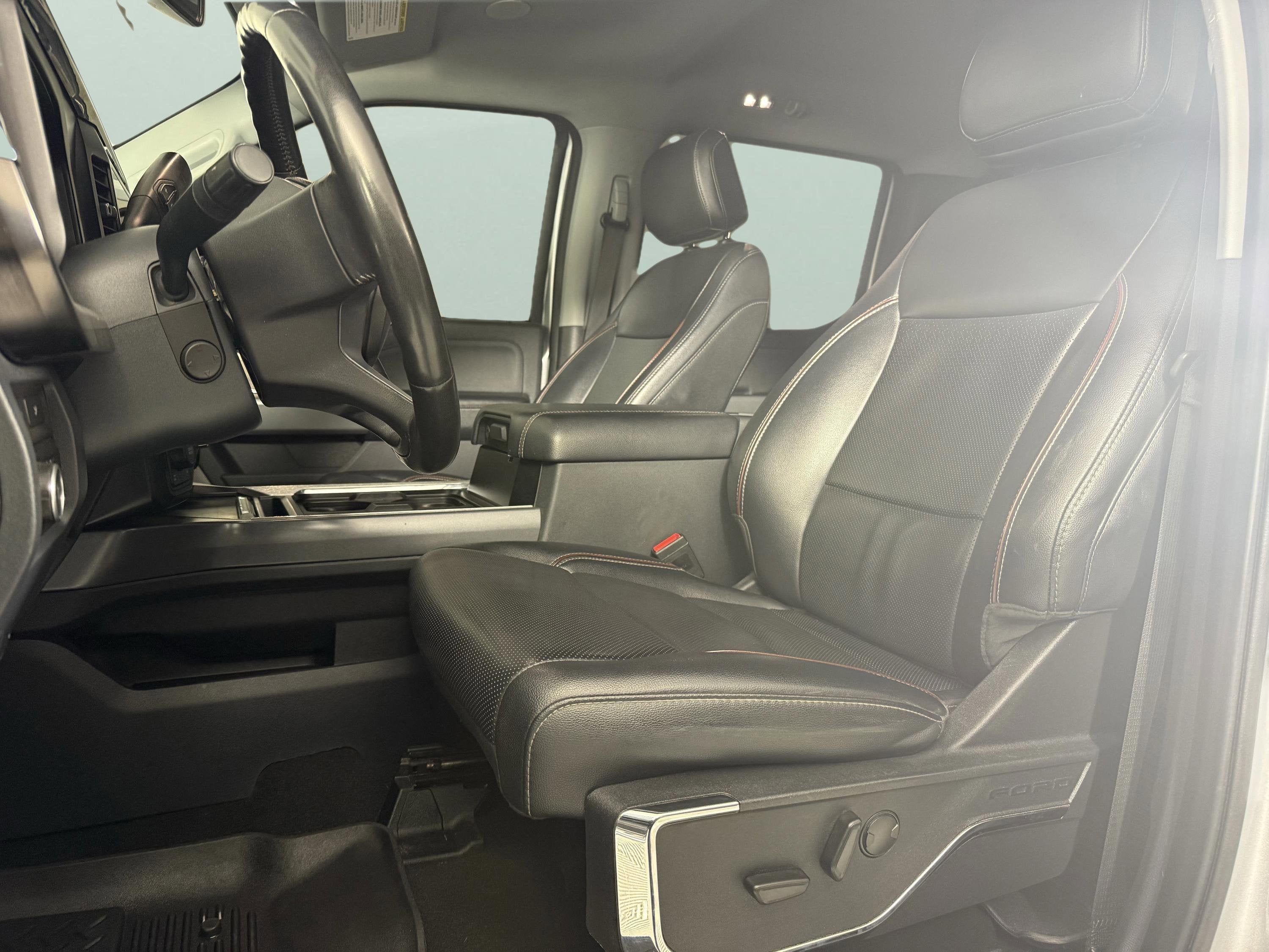 2024 Ford Super Duty F-350 SRW LARIAT