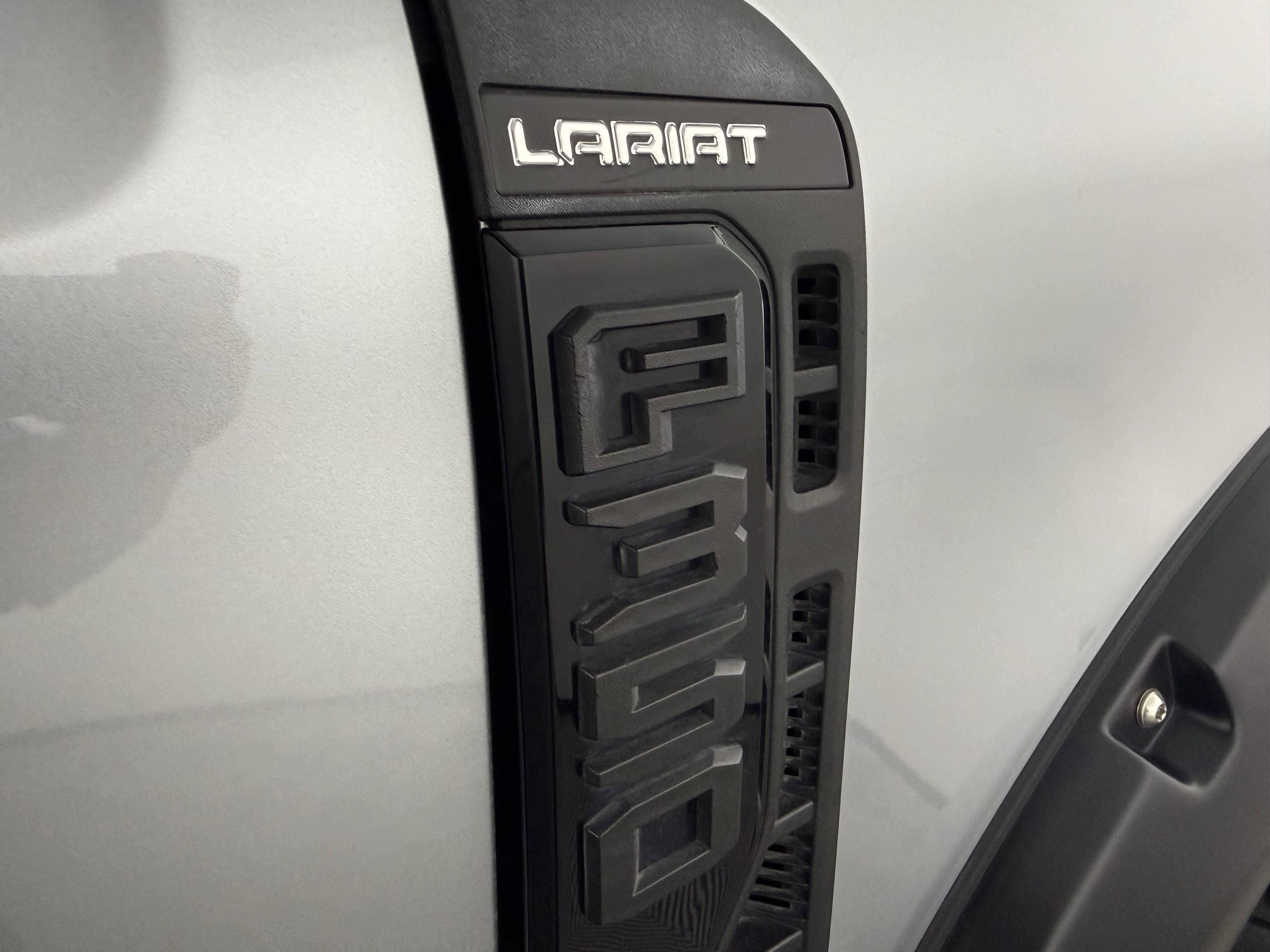 2024 Ford Super Duty F-350 SRW LARIAT