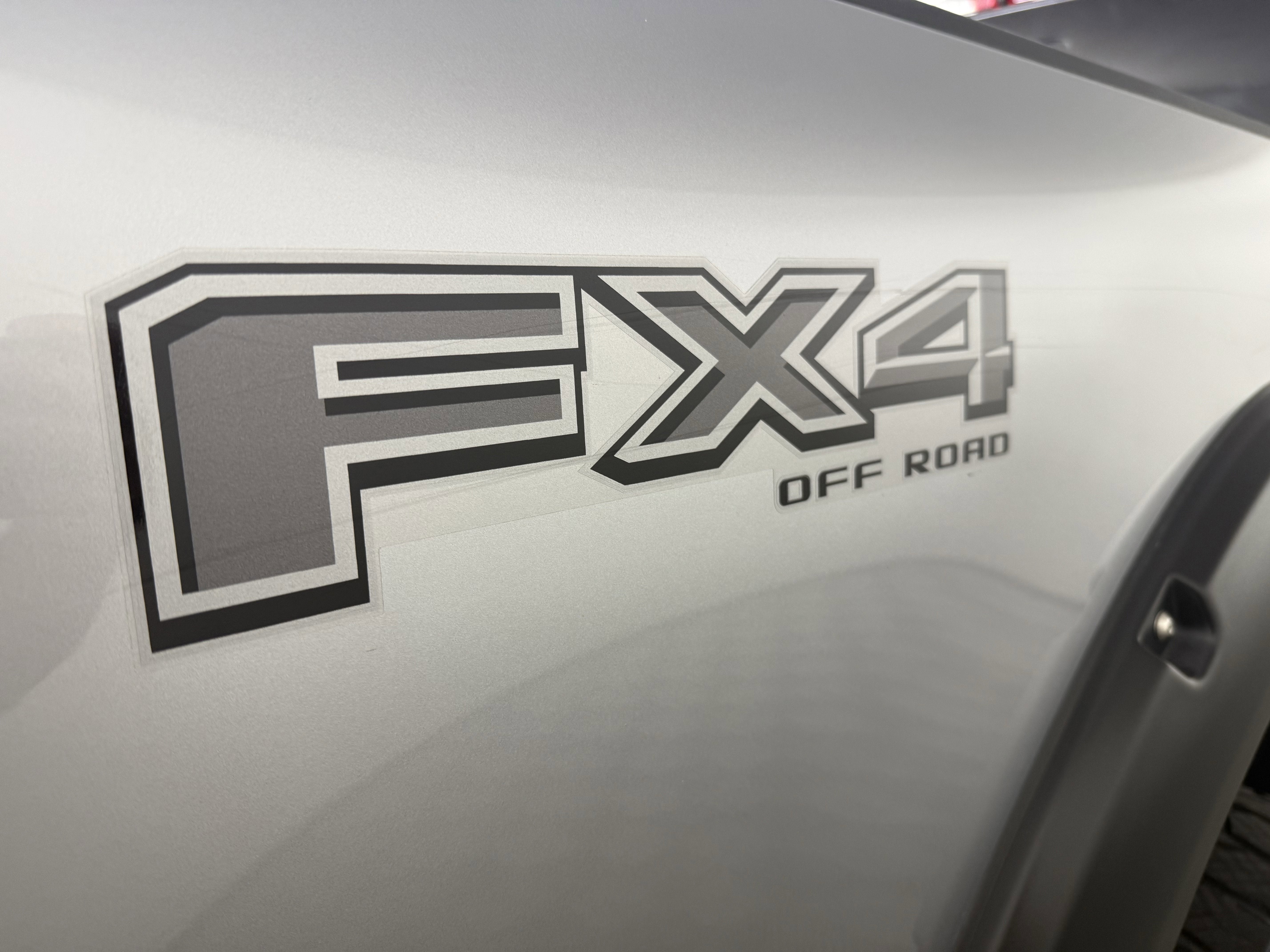 2024 Ford Super Duty F-350 SRW LARIAT