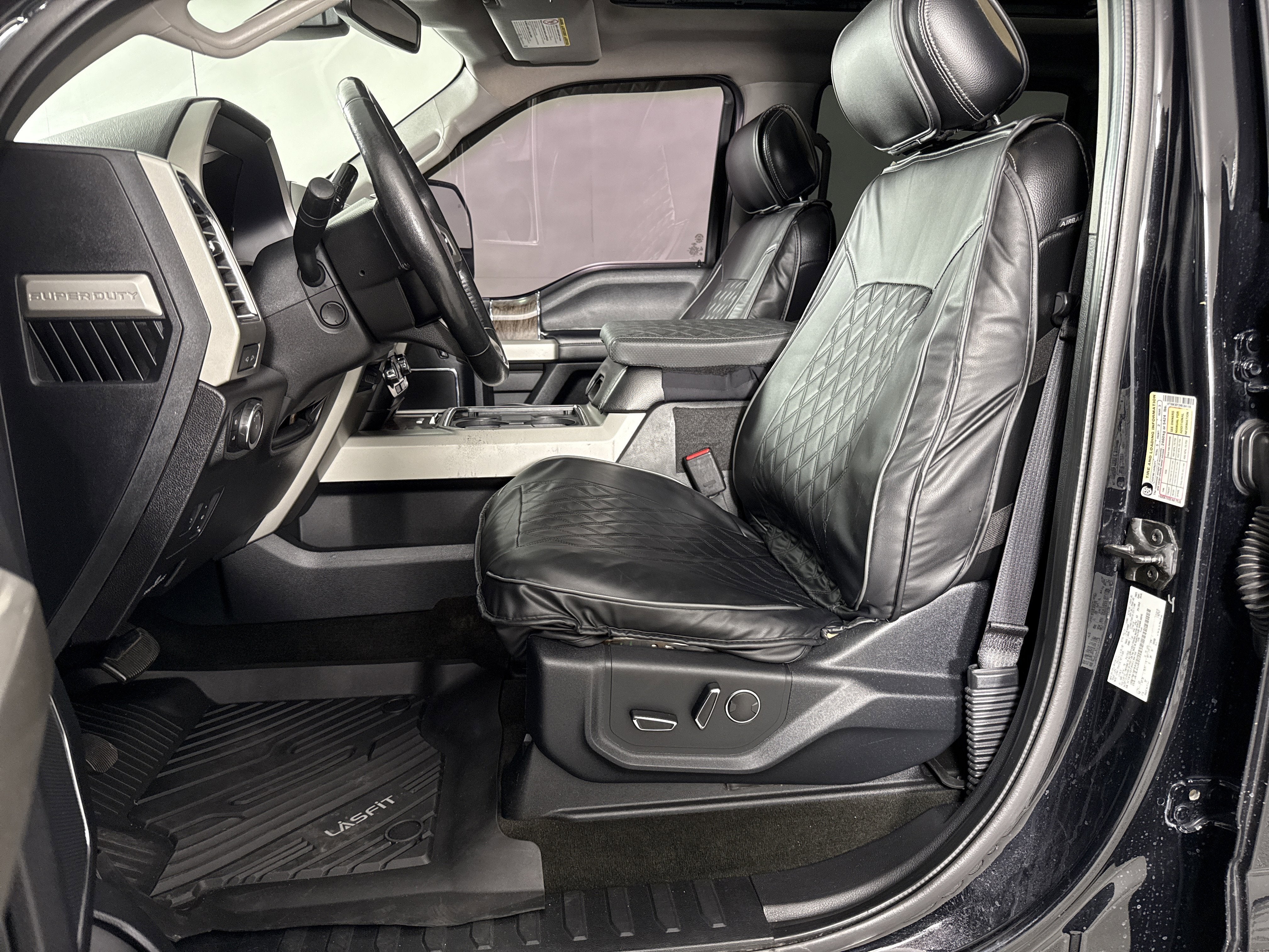 2017 Ford Super Duty F-350 DRW Base