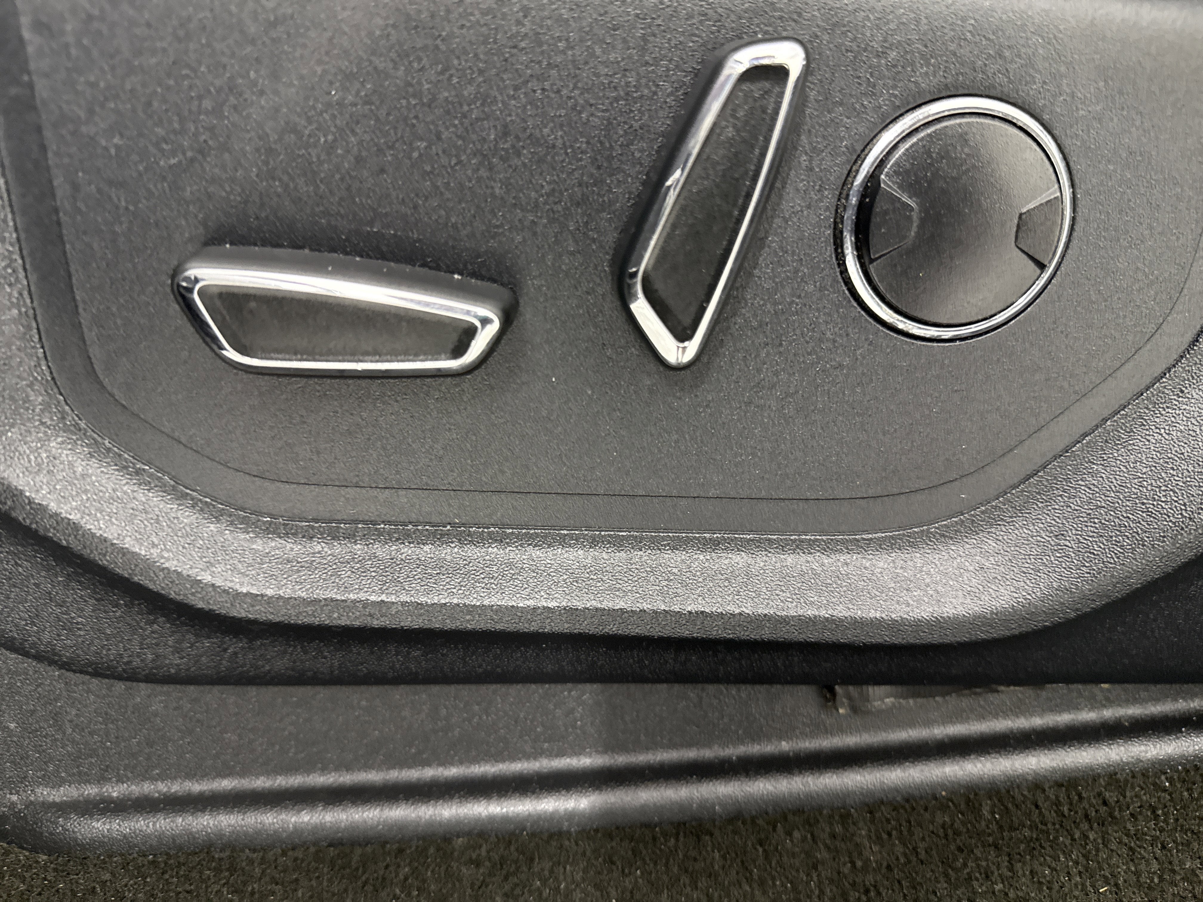 2017 Ford Super Duty F-350 DRW Base