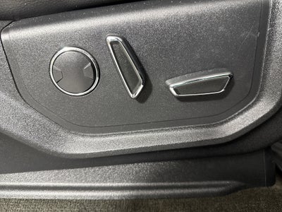 2017 Ford Super Duty F-350 DRW Base