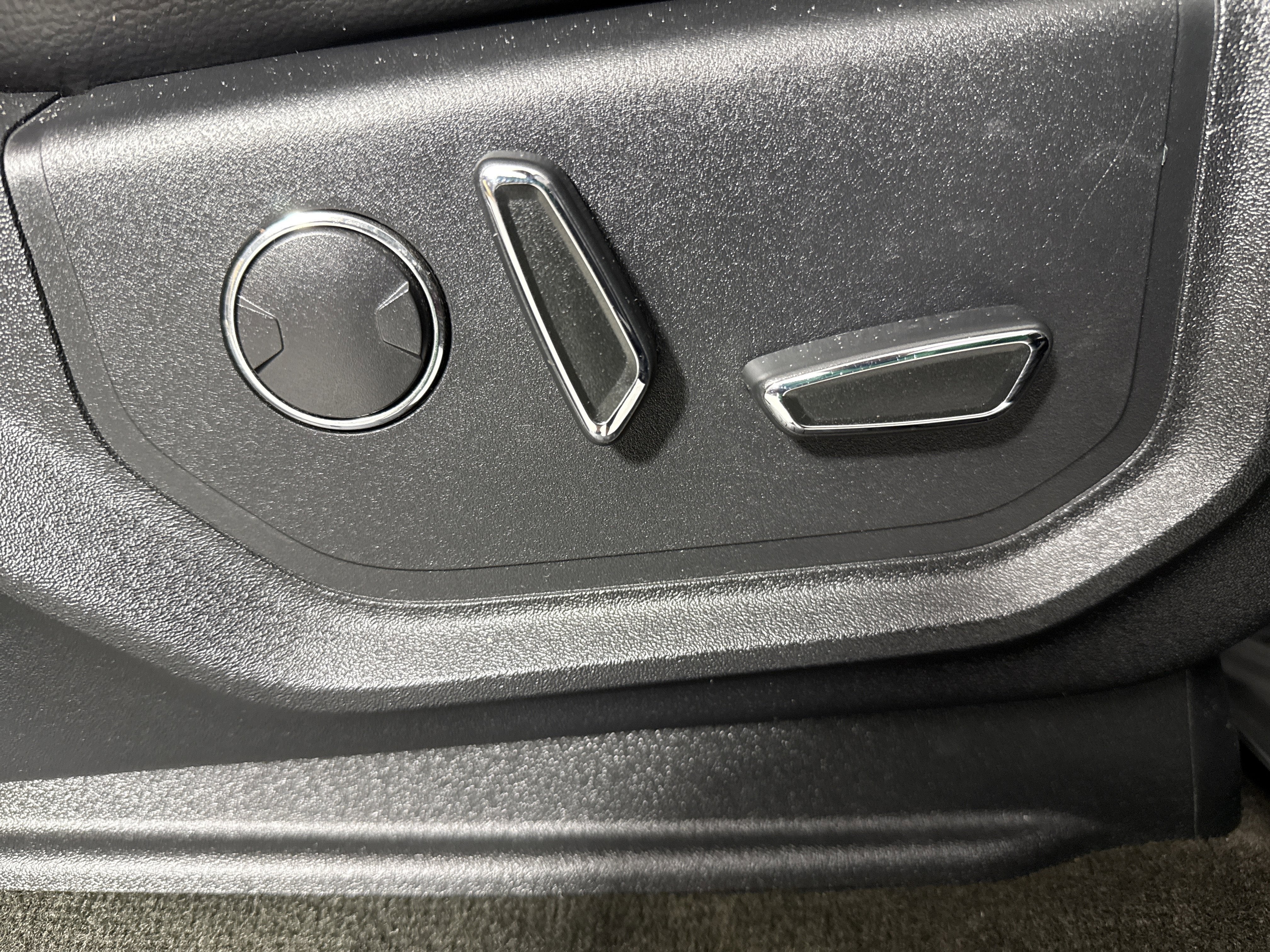 2017 Ford Super Duty F-350 DRW Base