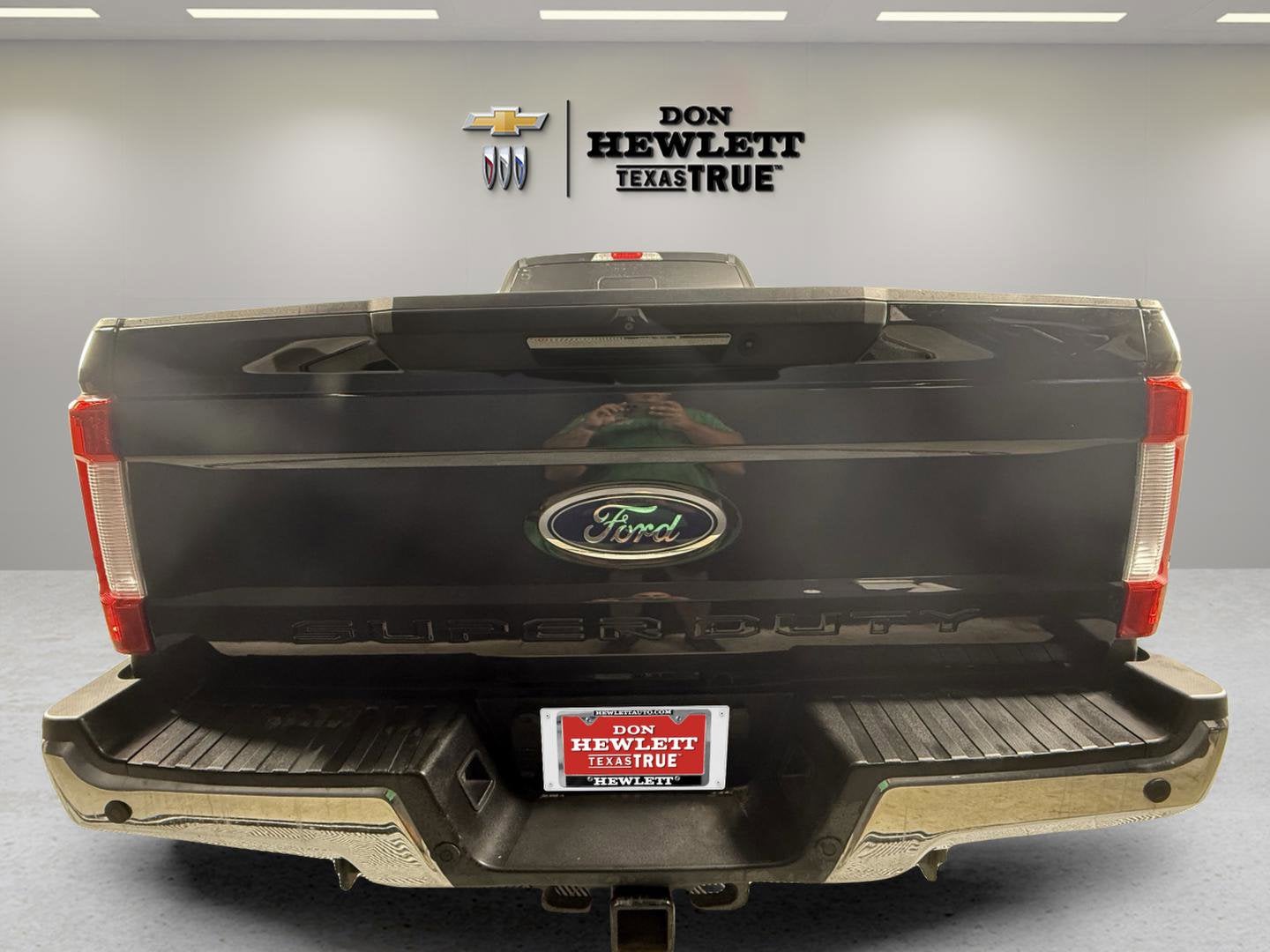 2017 Ford Super Duty F-350 DRW Base