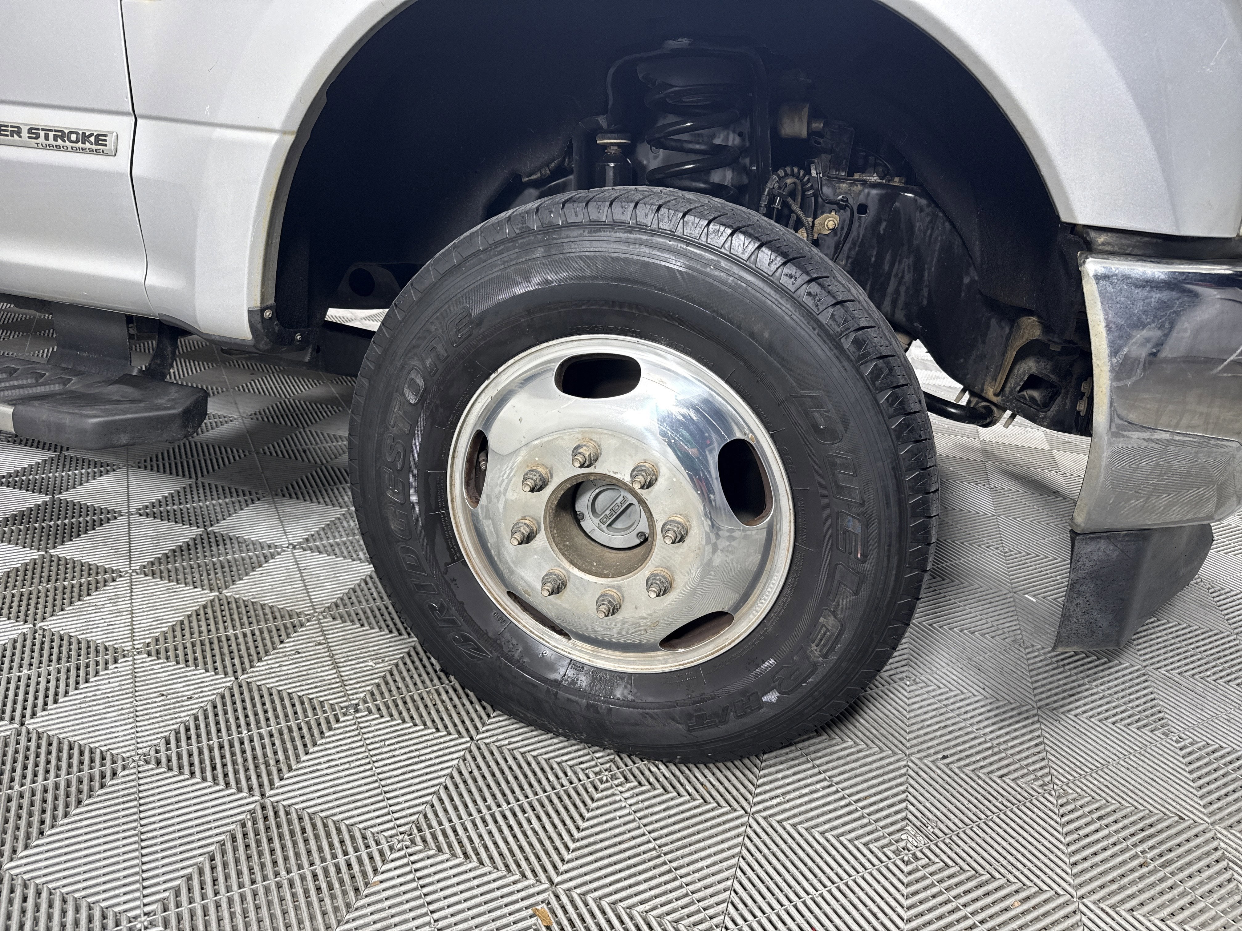 2019 Ford Super Duty F-350 DRW LARIAT