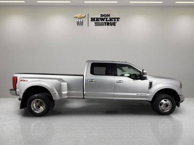 2019 Ford Super Duty F-350 DRW LARIAT
