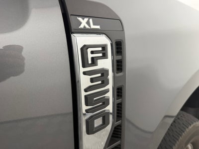 2023 Ford Super Duty F-350 DRW XL
