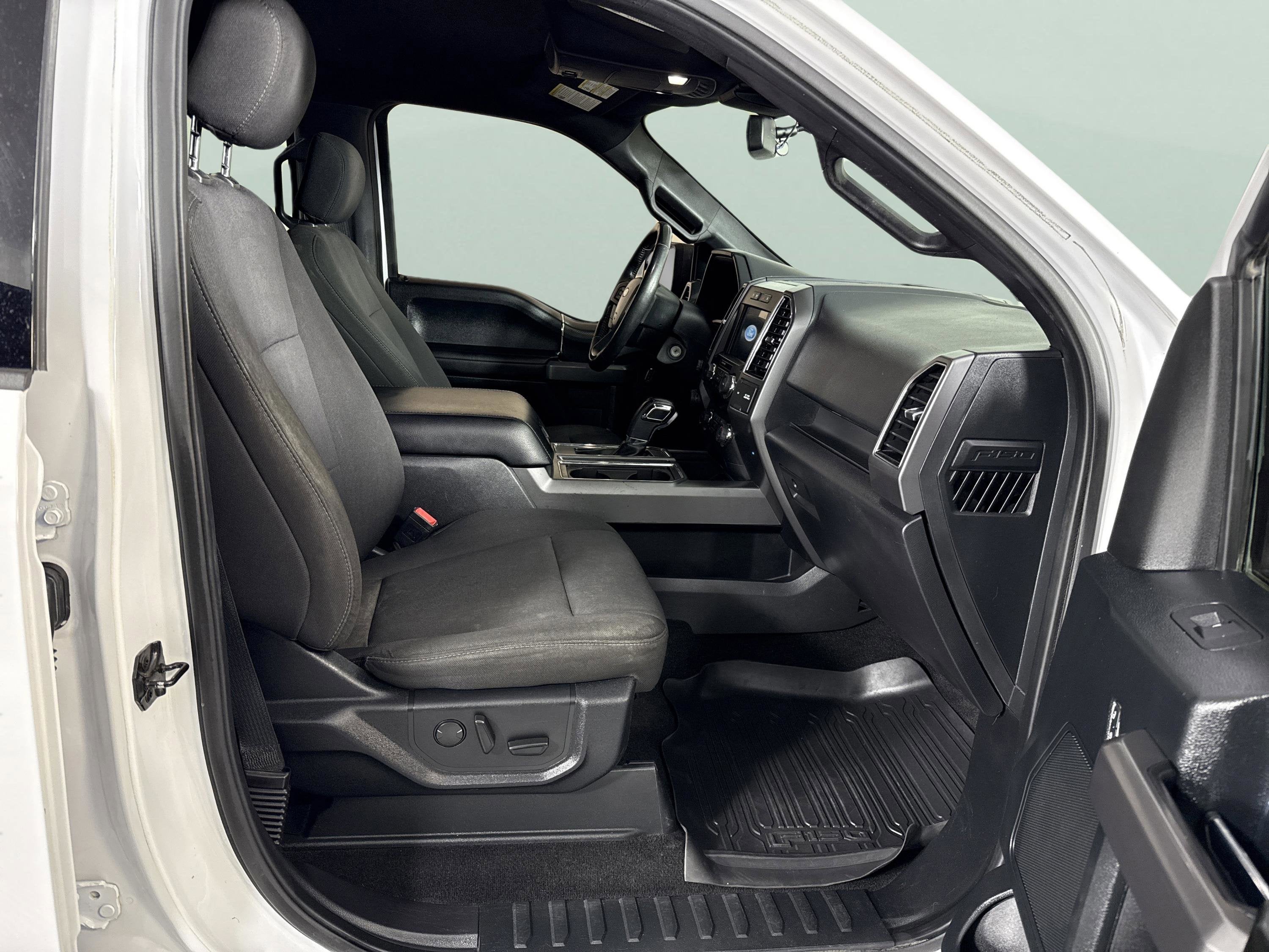 2019 Ford F-150 Base