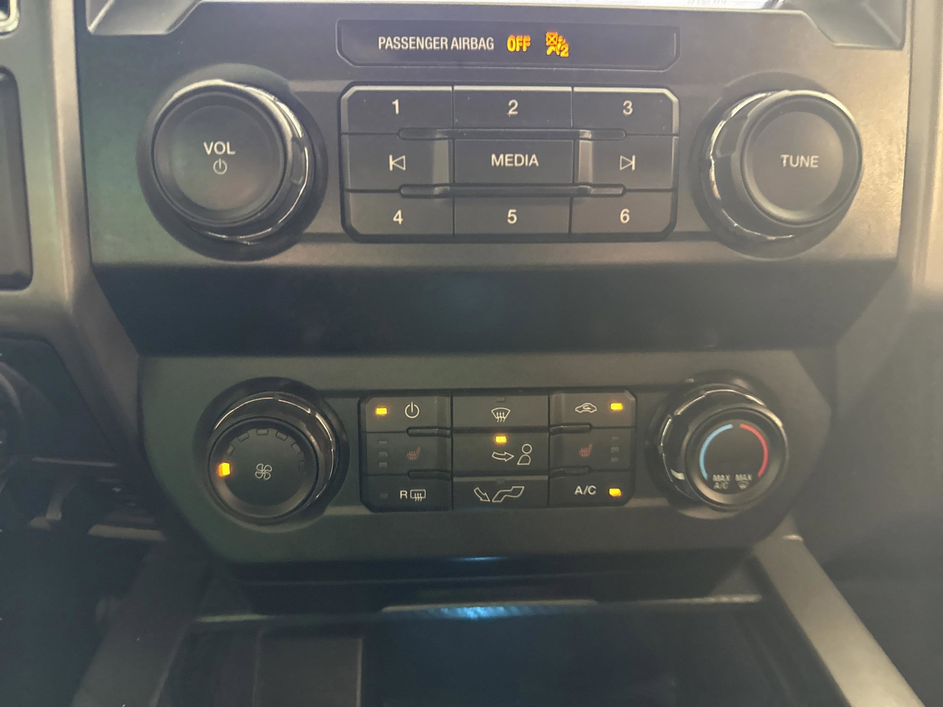 2019 Ford F-150 Base