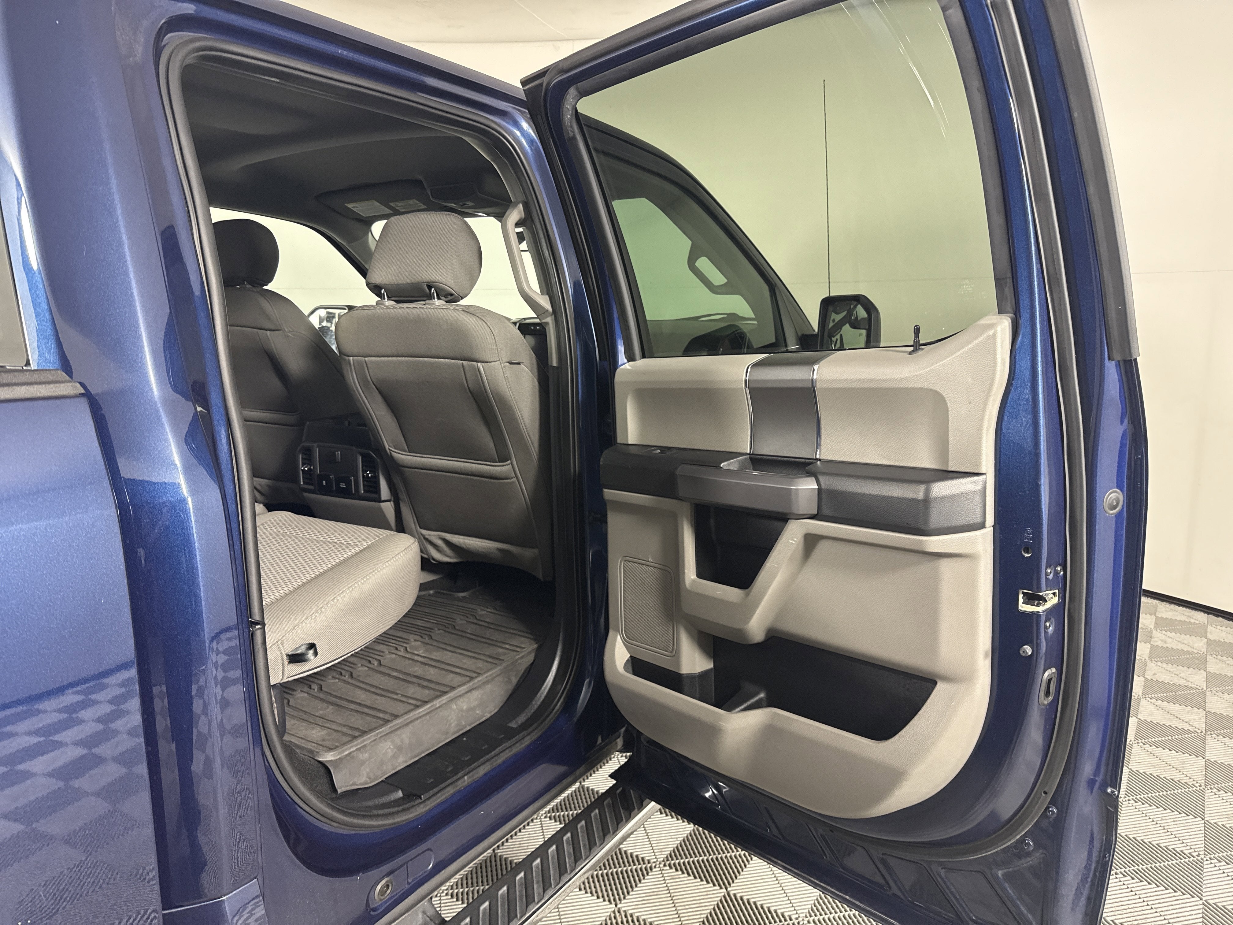 2019 Ford F-150 Base