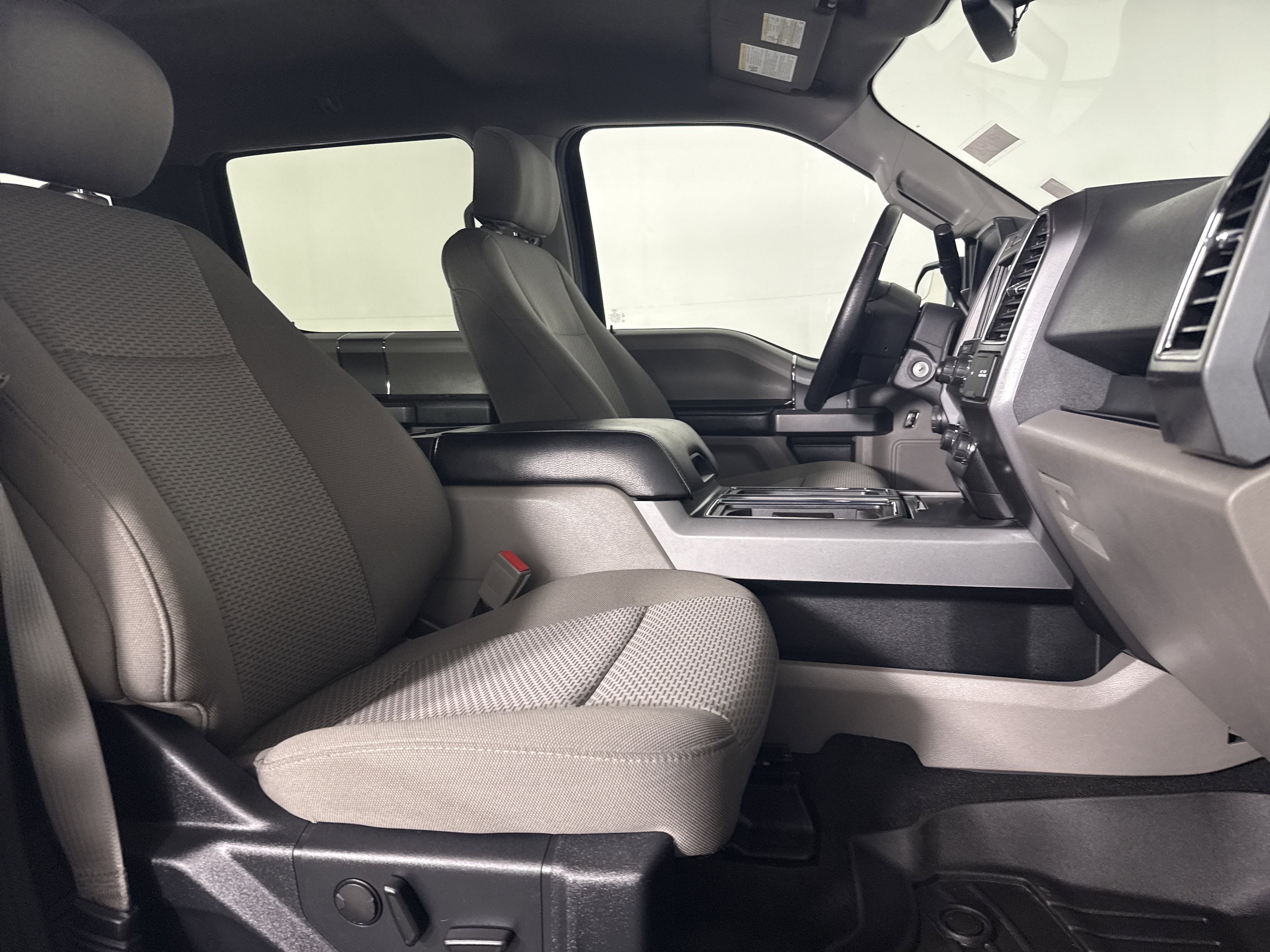 2019 Ford F-150 Base