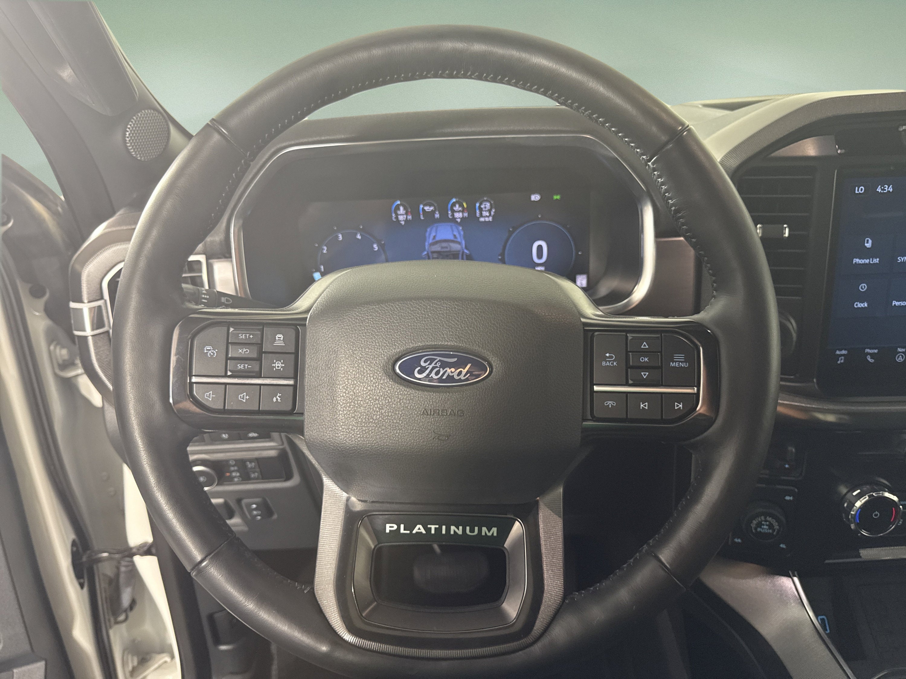 2024 Ford F-150 Platinum