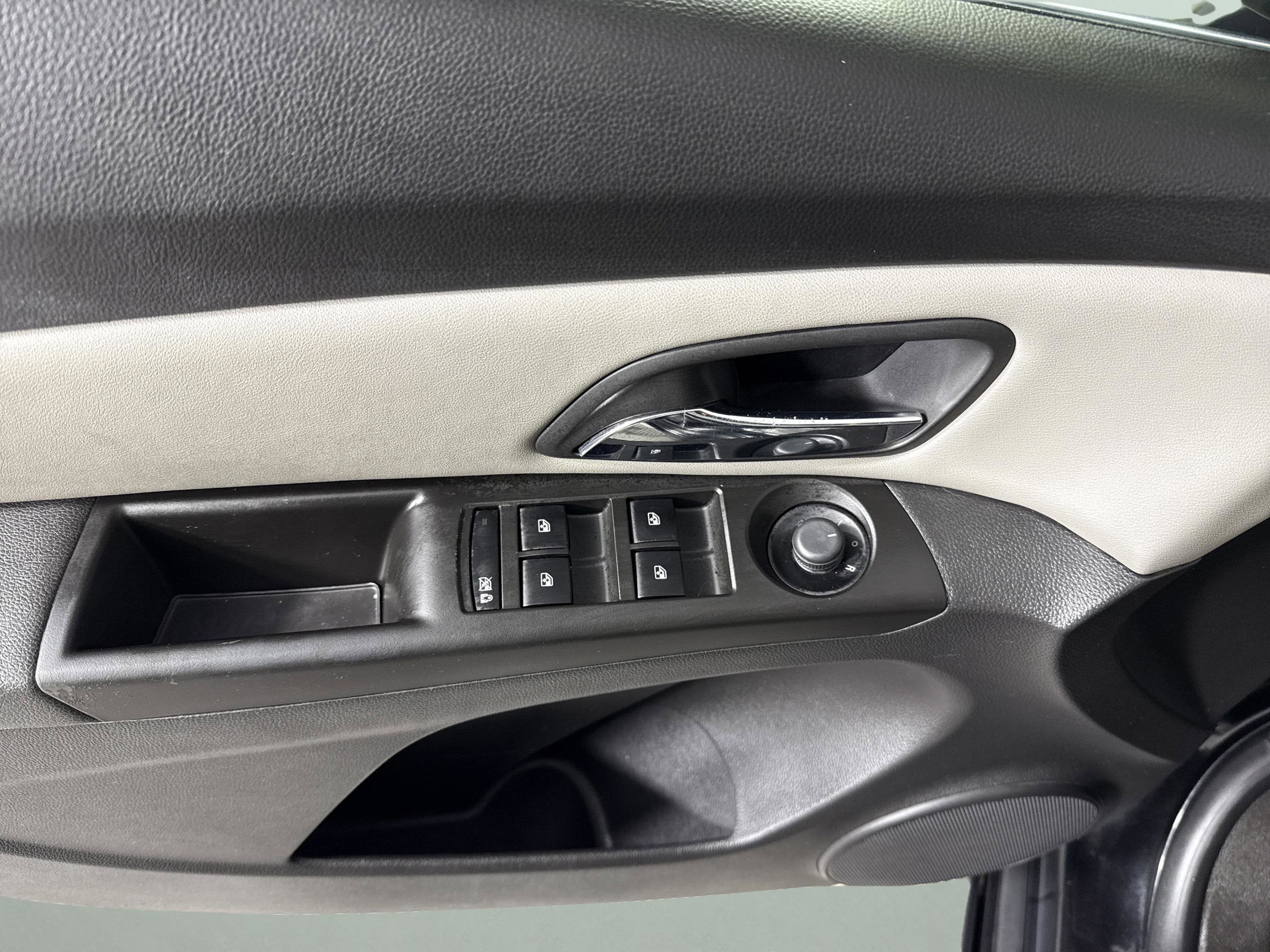 2013 Chevrolet Cruze 1LT