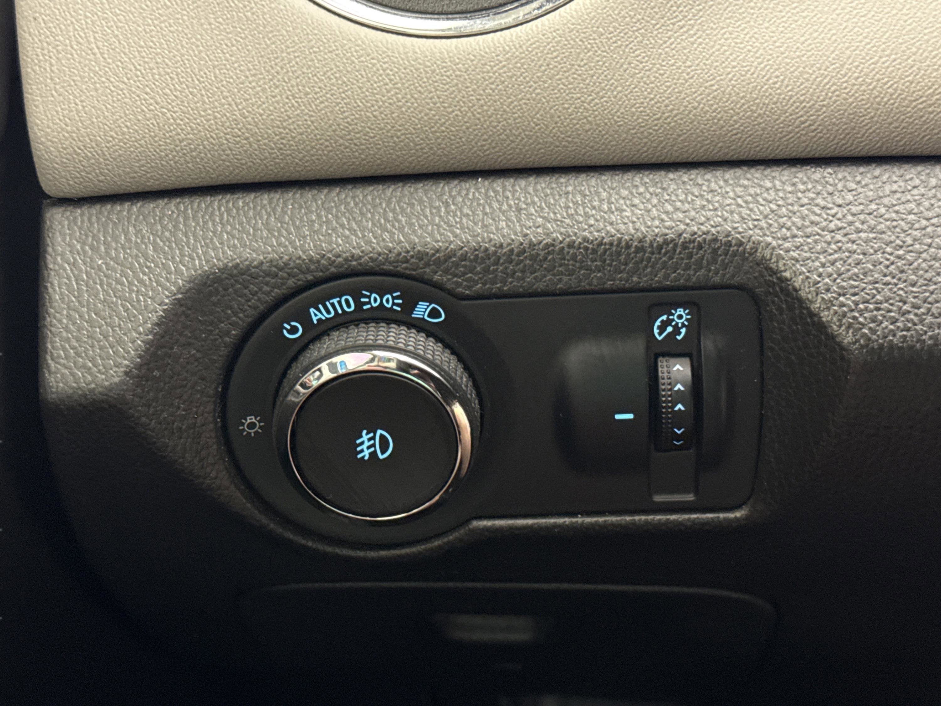 2013 Chevrolet Cruze 1LT