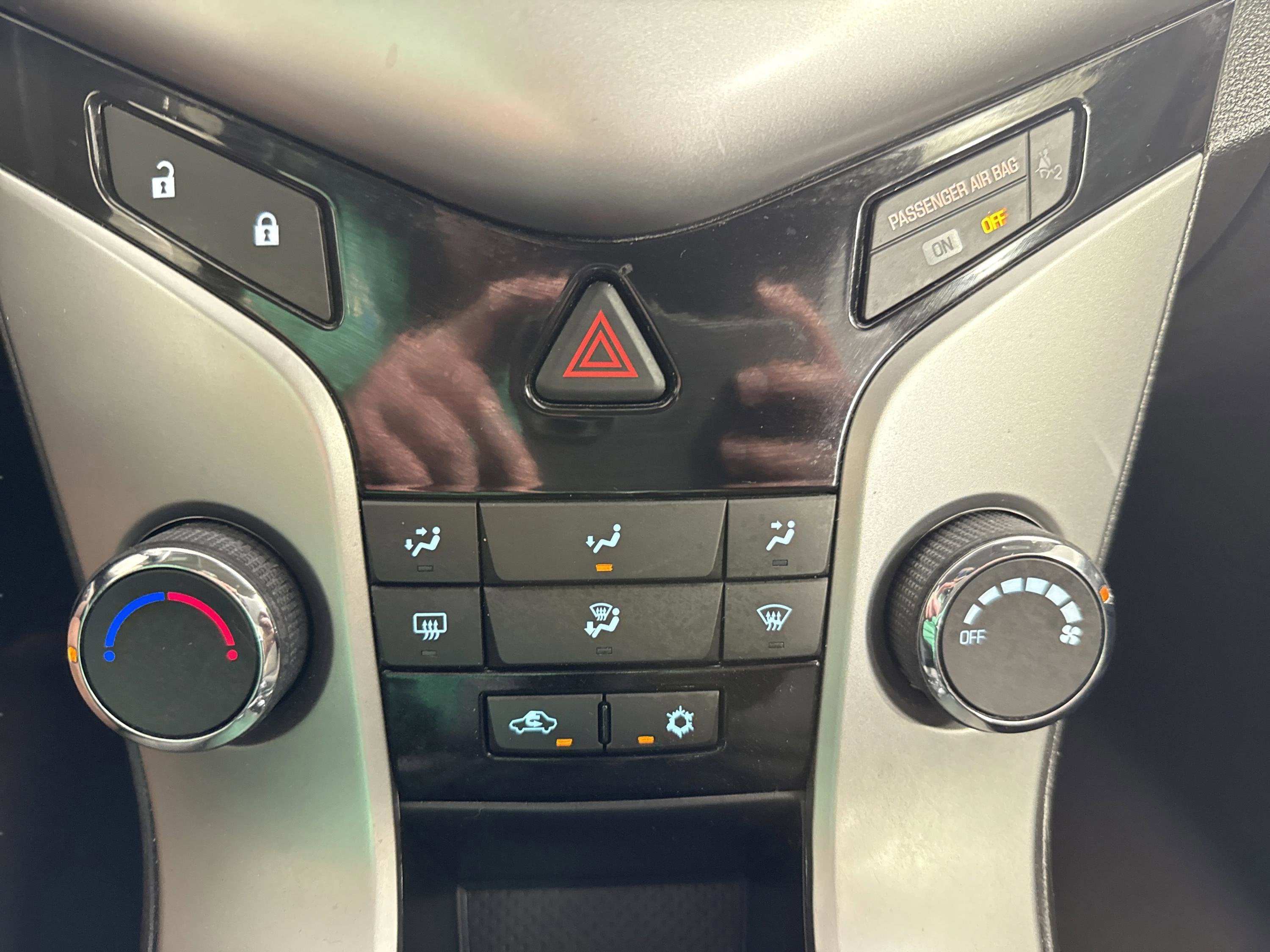 2013 Chevrolet Cruze 1LT