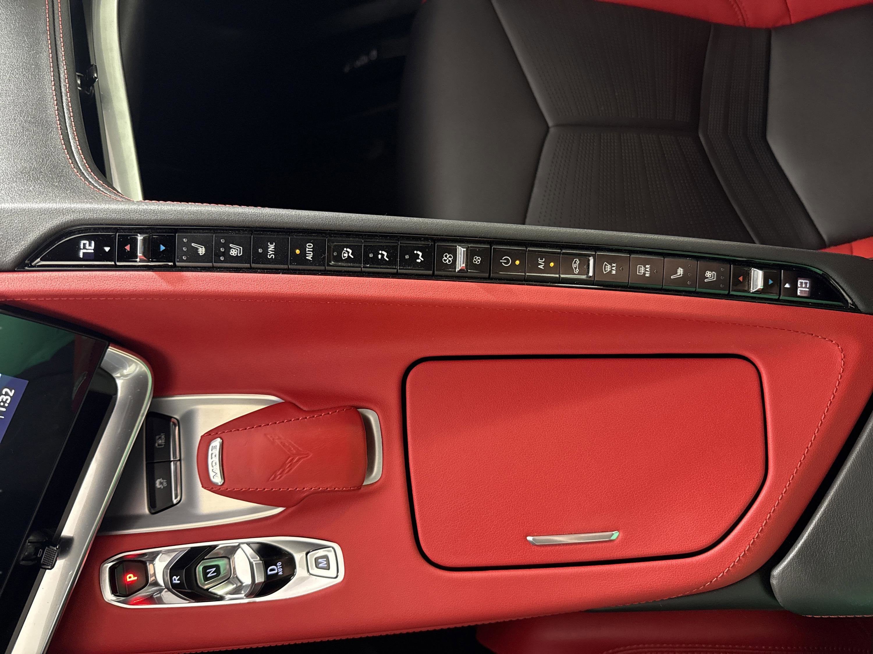 2021 Chevrolet Corvette 2LT