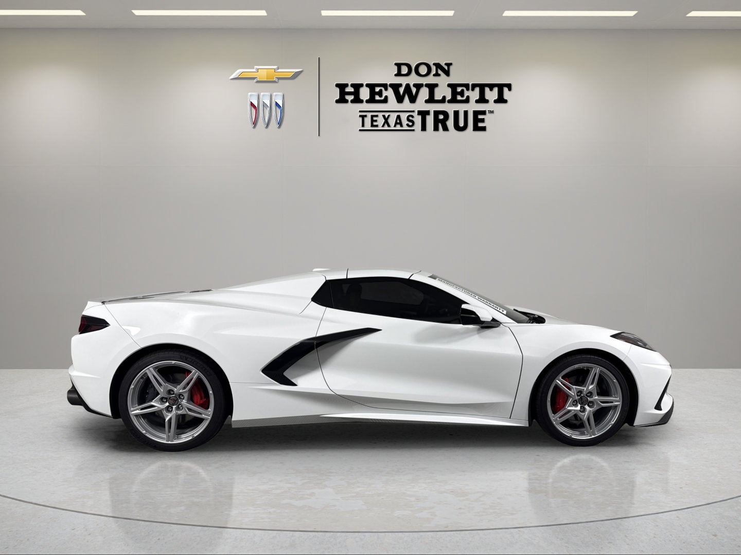2024 Chevrolet Corvette 2LT