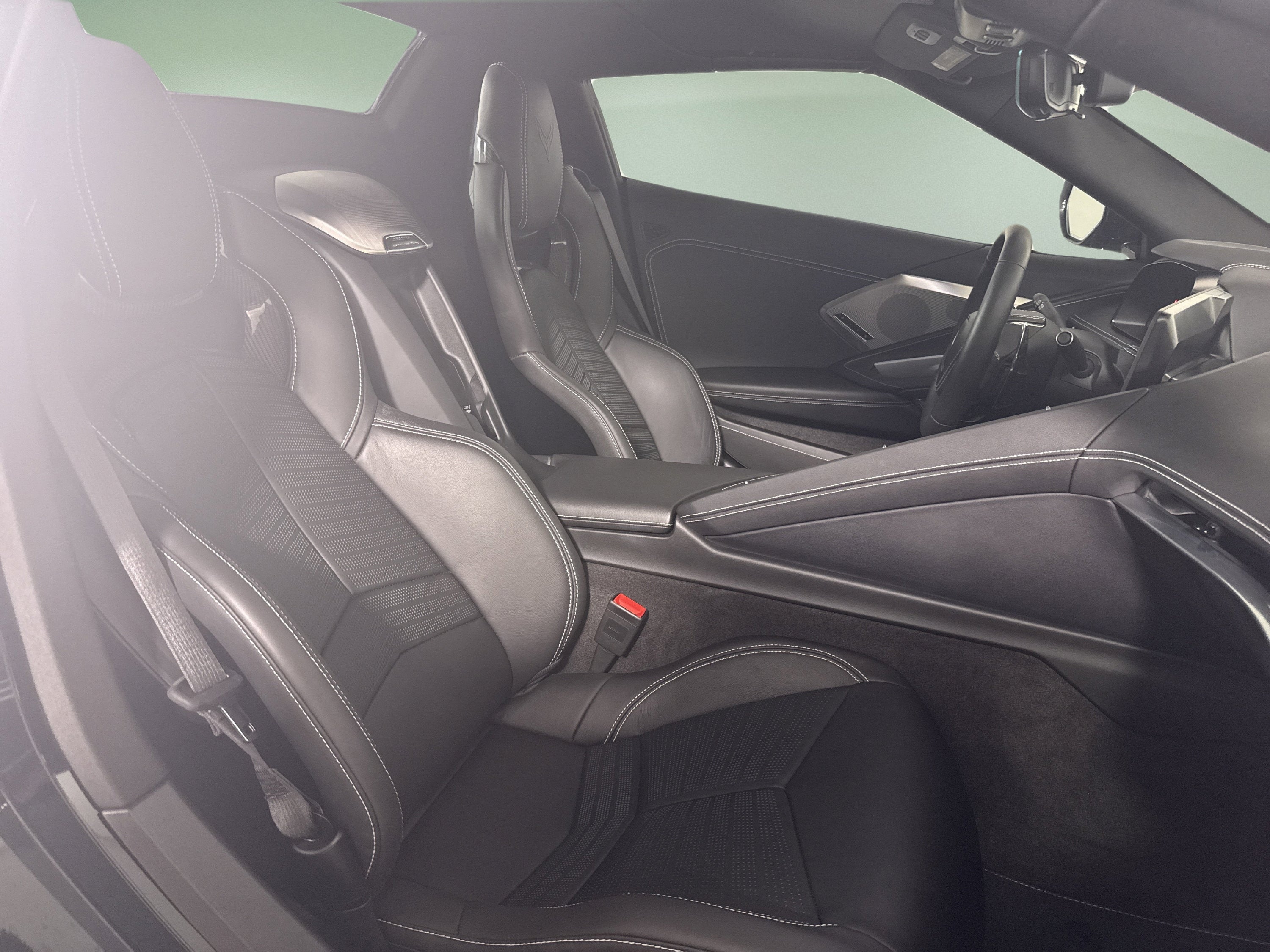 2025 Chevrolet Corvette 2LT