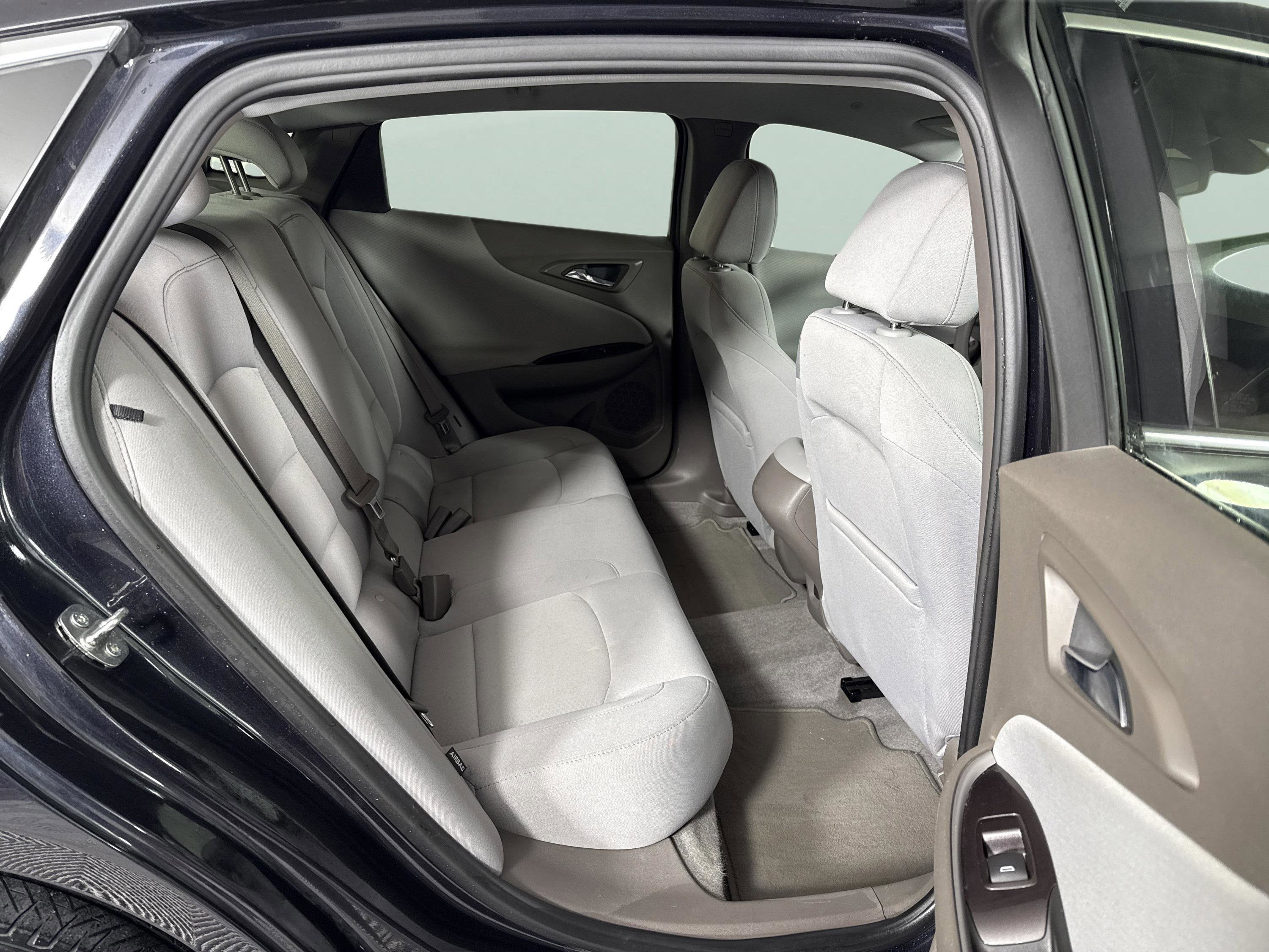 2022 Chevrolet Malibu LS