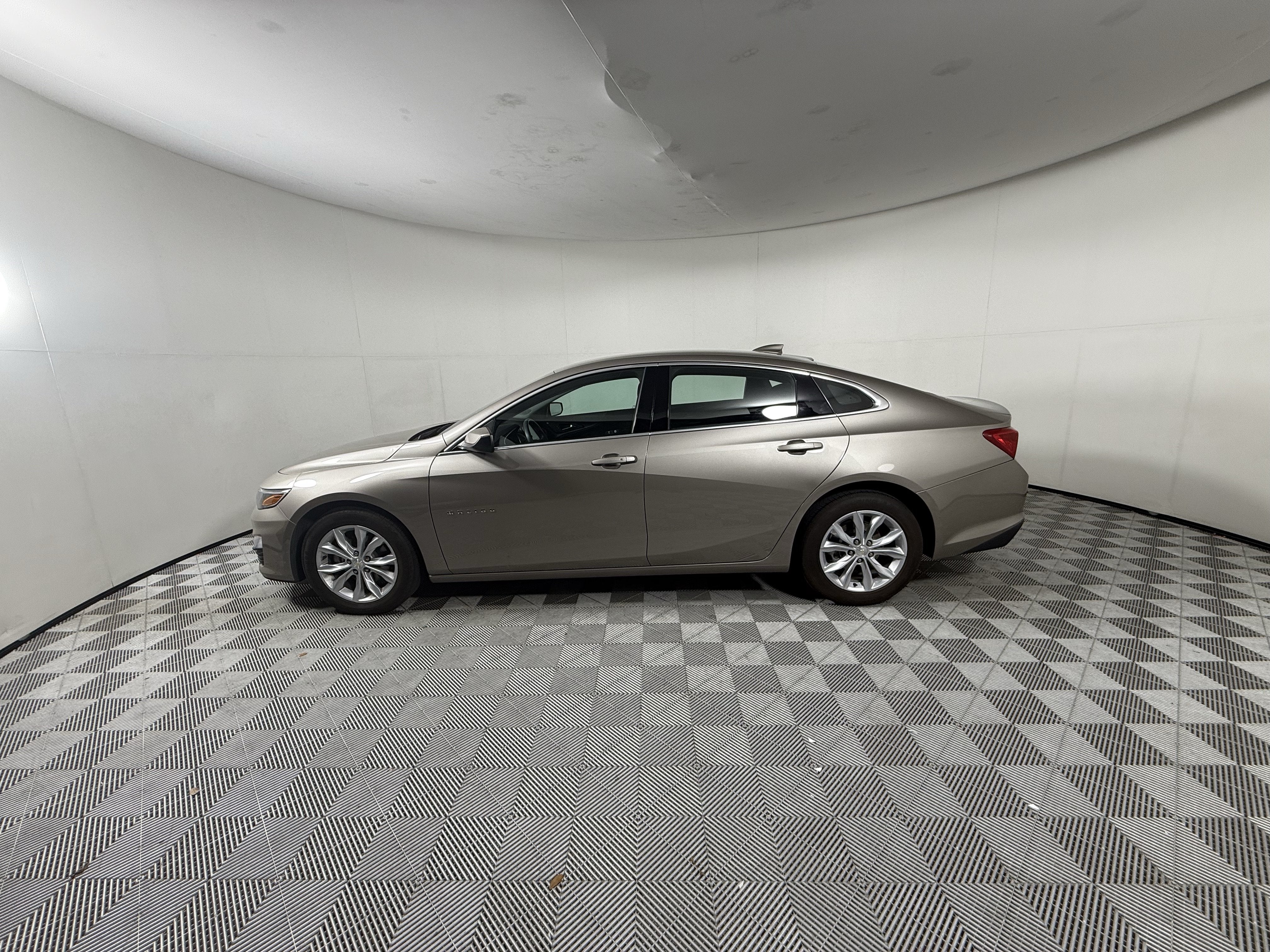 2025 Chevrolet Malibu LT