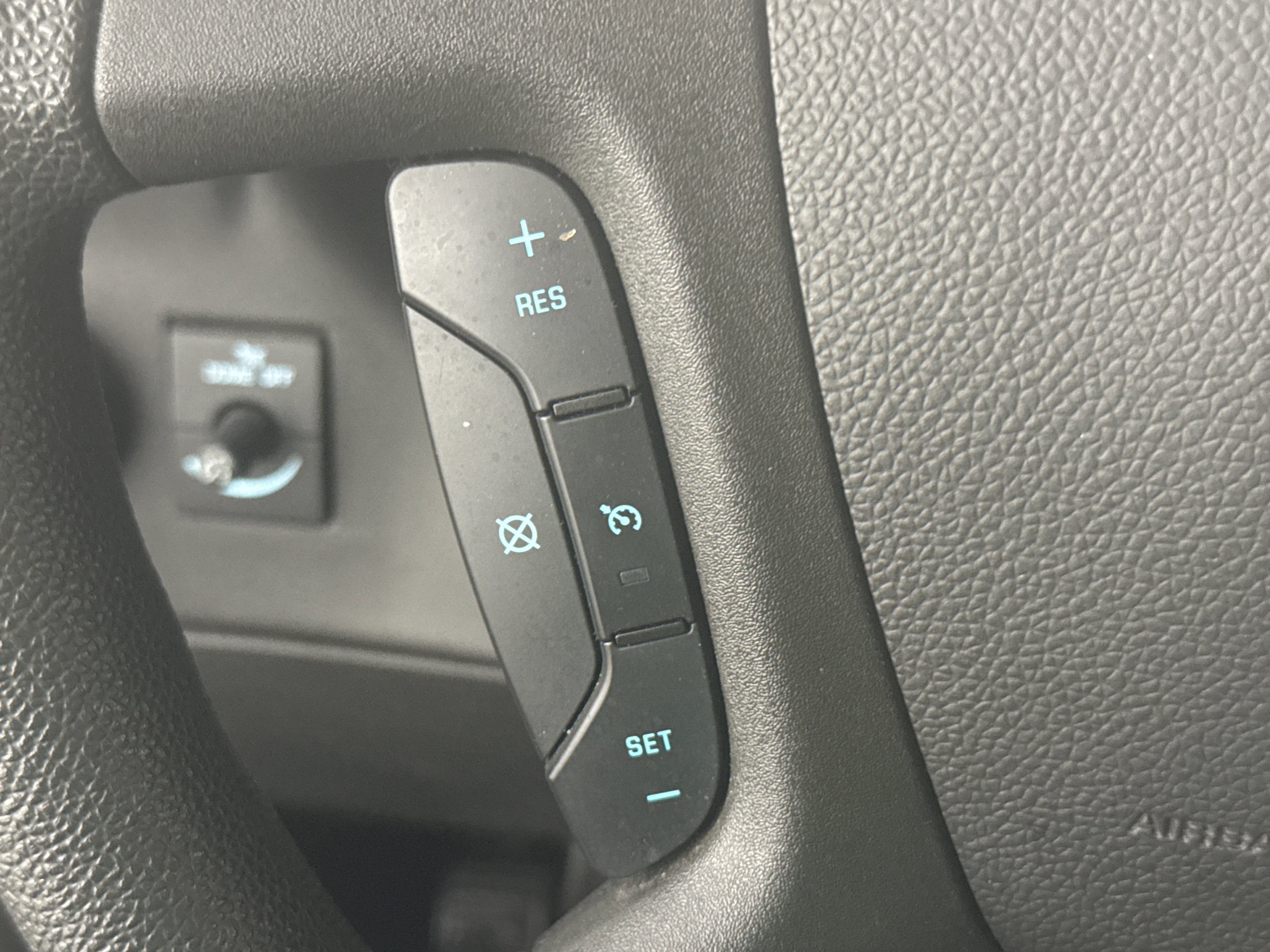 2017 Chevrolet Express Passenger LT