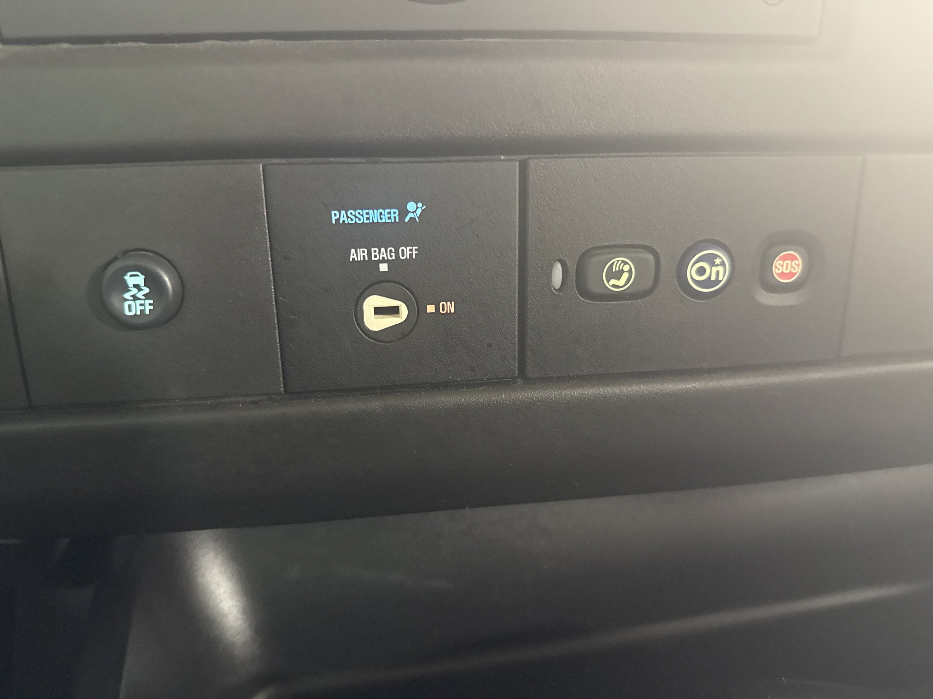 2017 Chevrolet Express Passenger LT