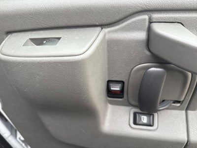 2023 Chevrolet Express Passenger LT