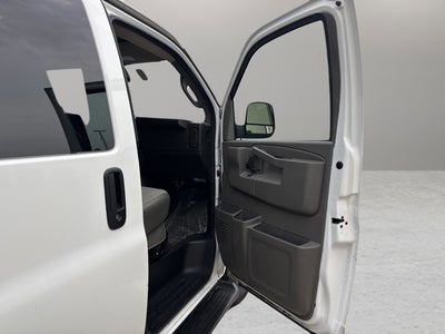 2023 Chevrolet Express Passenger LT