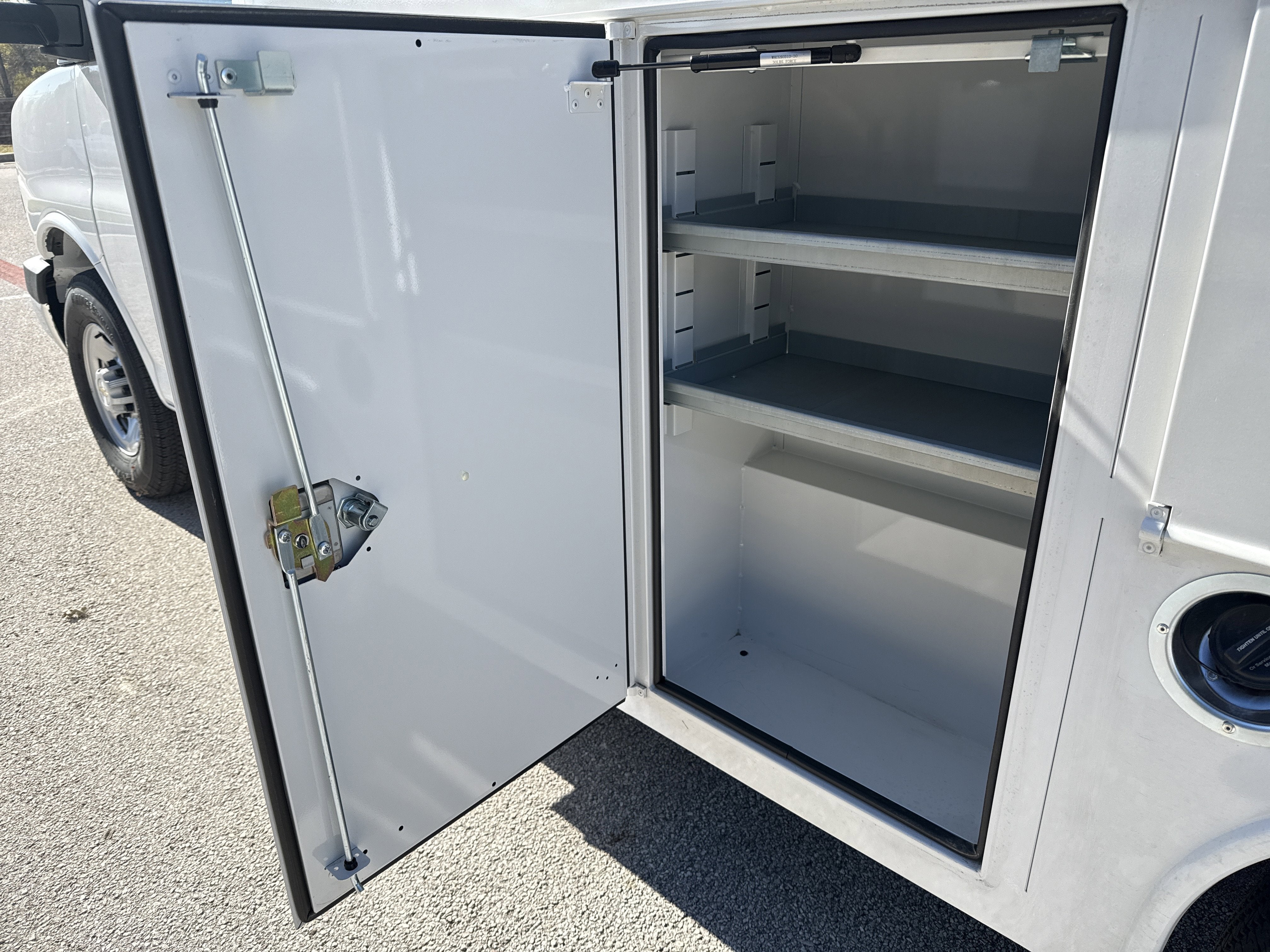 2025 Chevrolet Express Commercial Cutaway Base