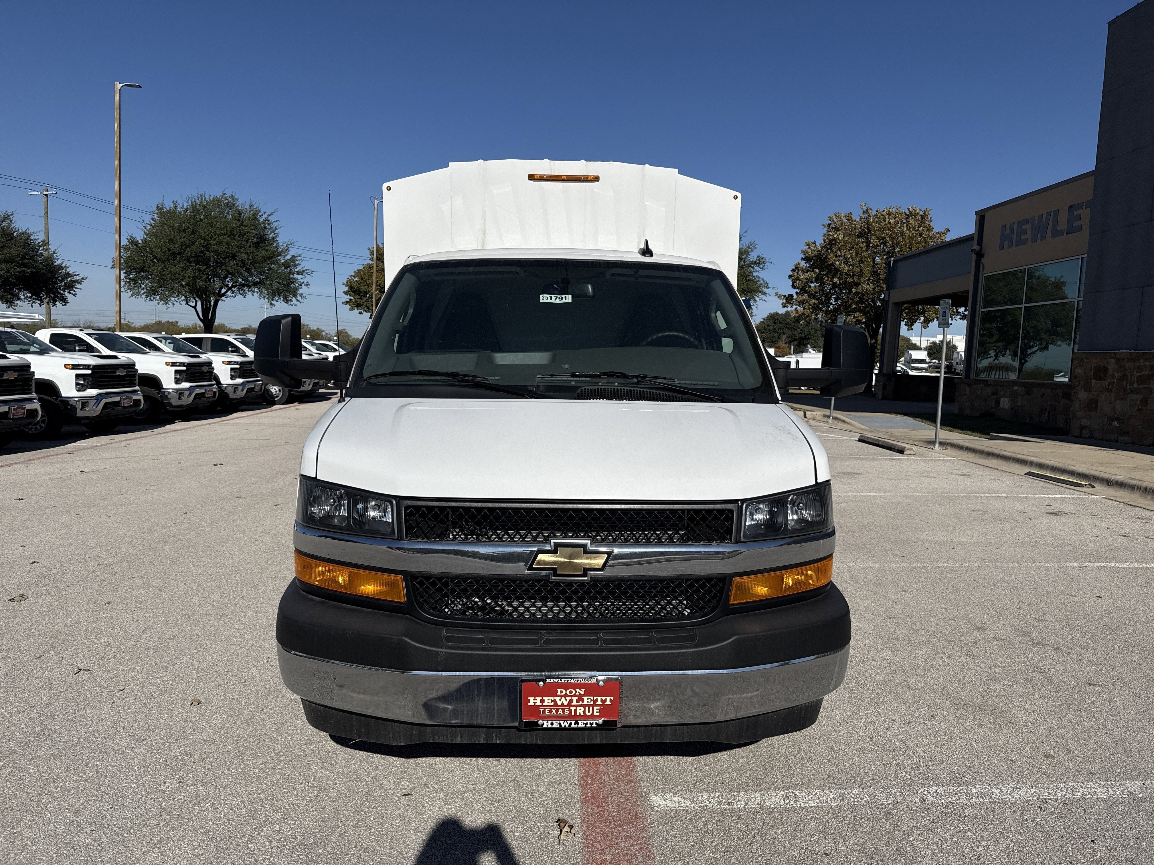 2025 Chevrolet Express Commercial Cutaway Base