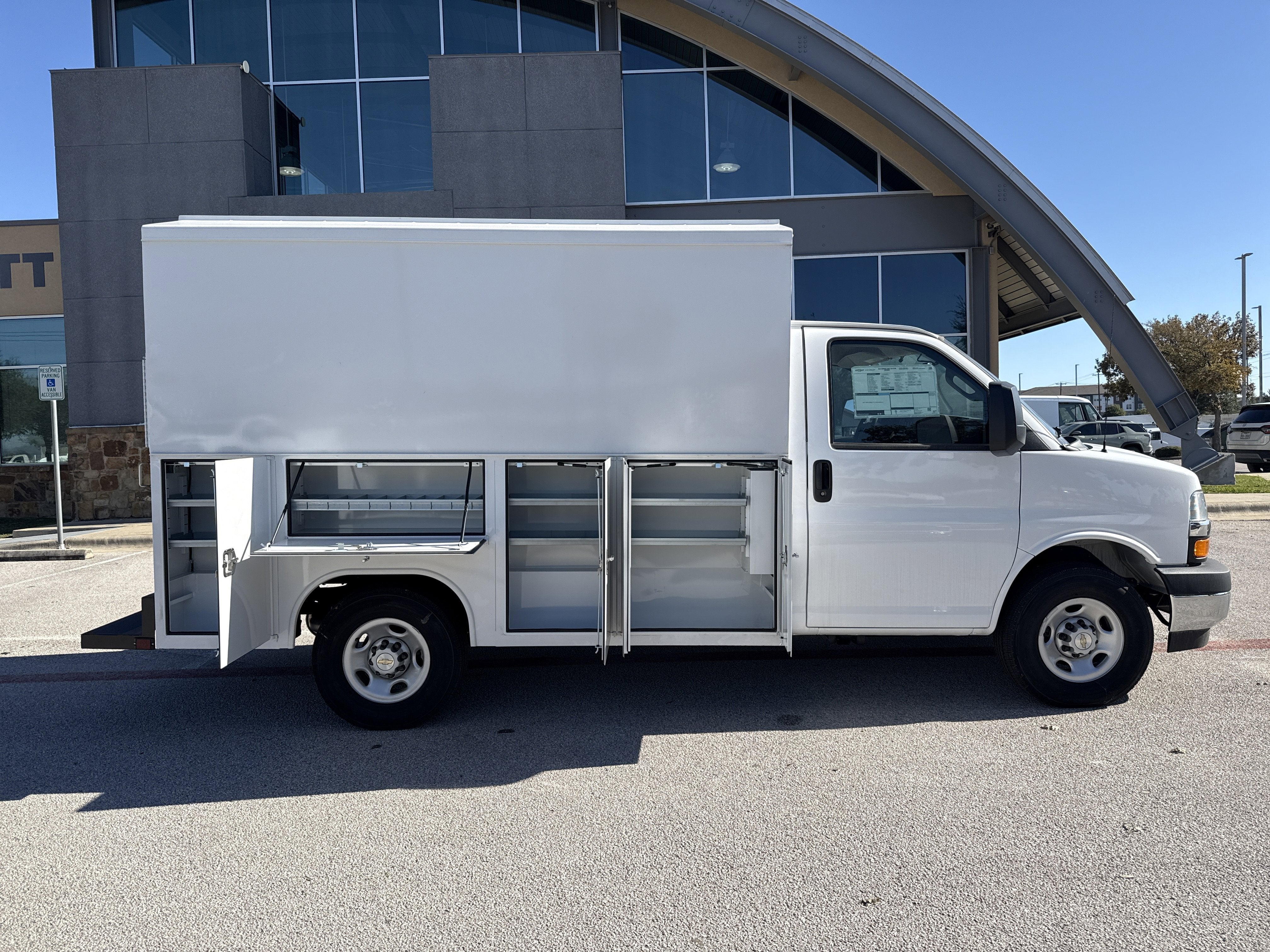 2025 Chevrolet Express Commercial Cutaway Base