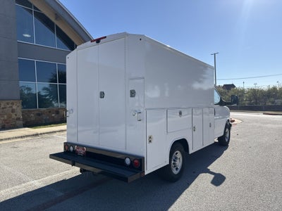 2025 Chevrolet Express Commercial Cutaway Base