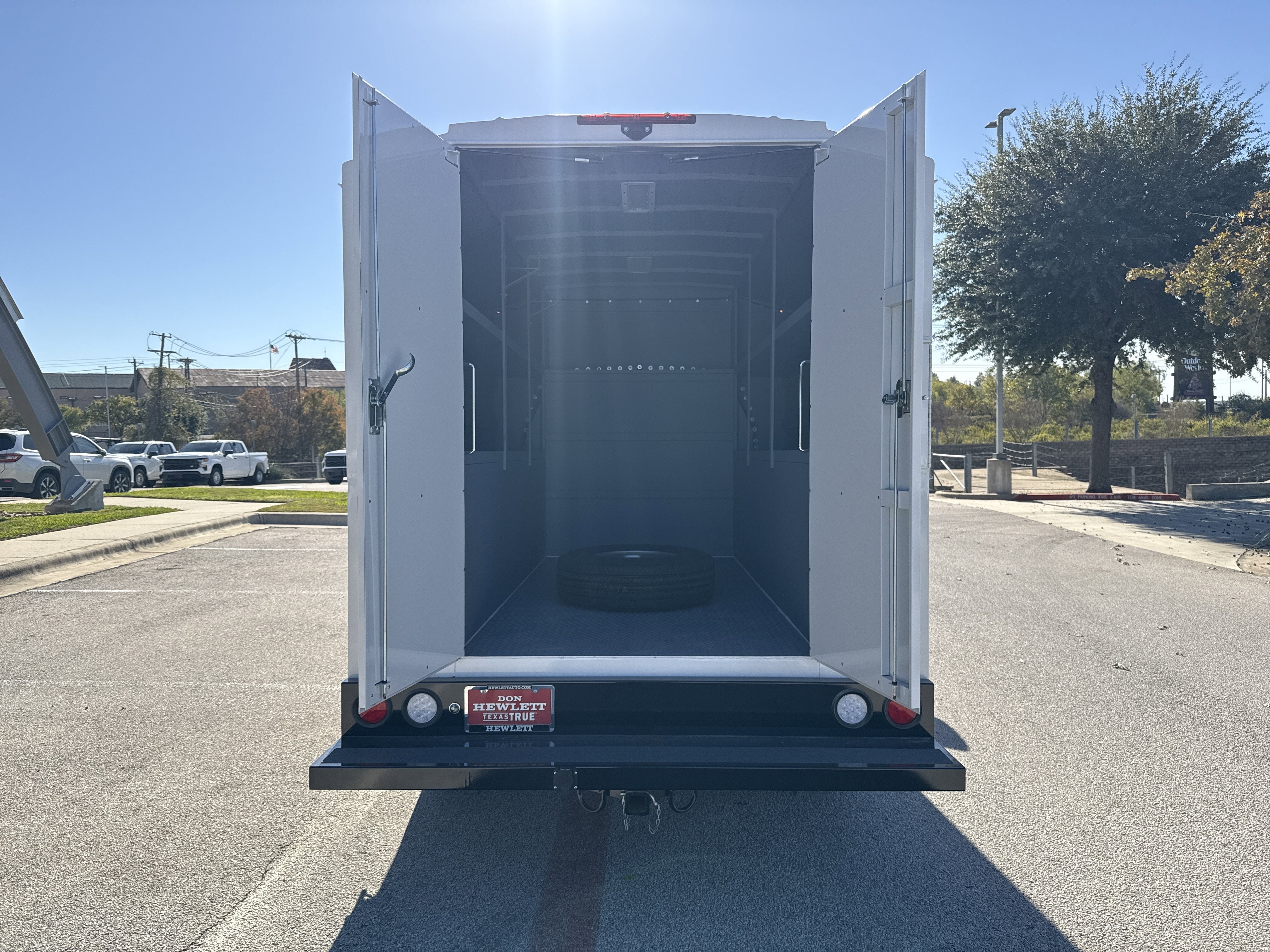 2025 Chevrolet Express Commercial Cutaway Base