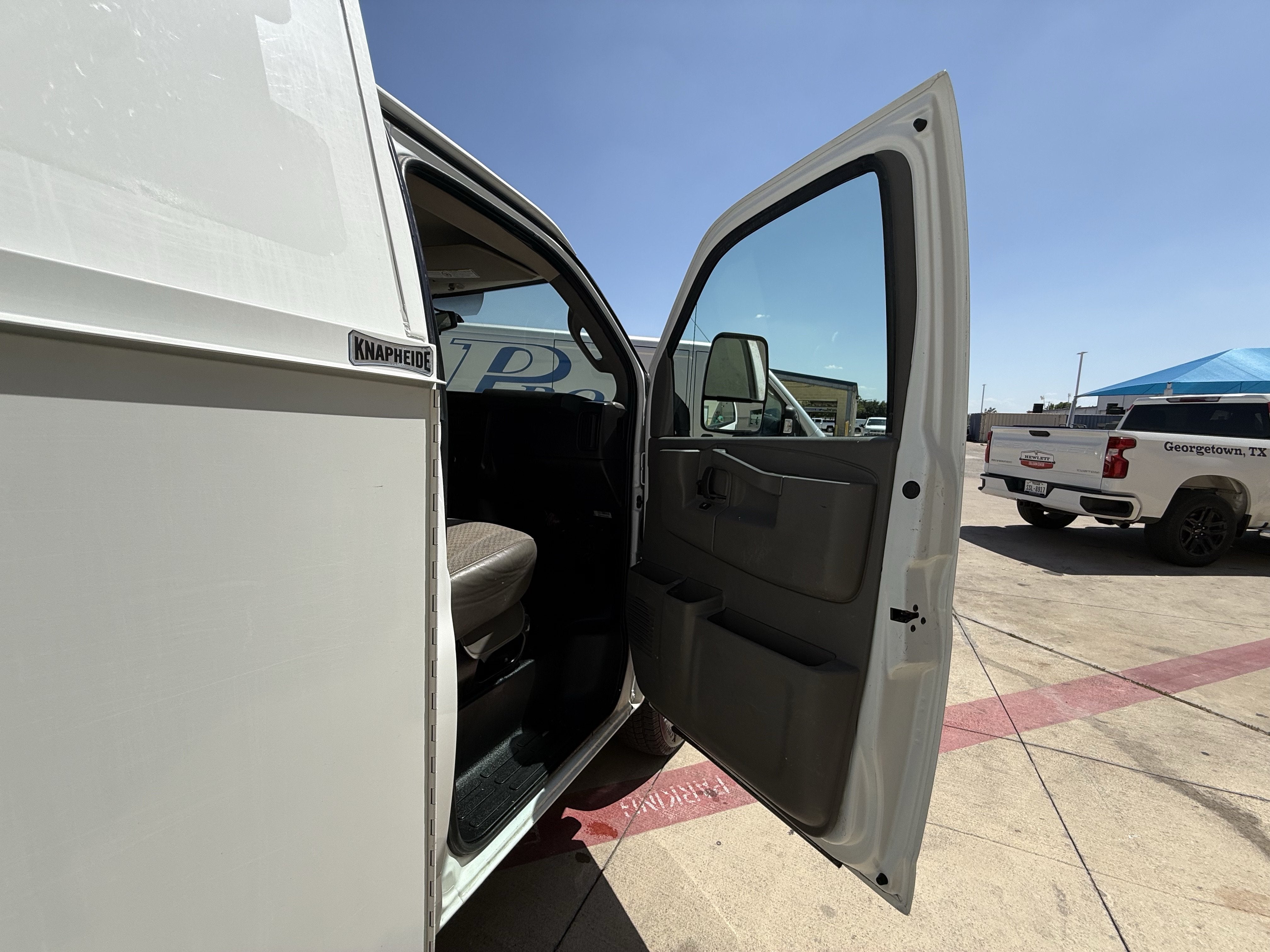2021 Chevrolet Express Commercial Cutaway CUTWAY