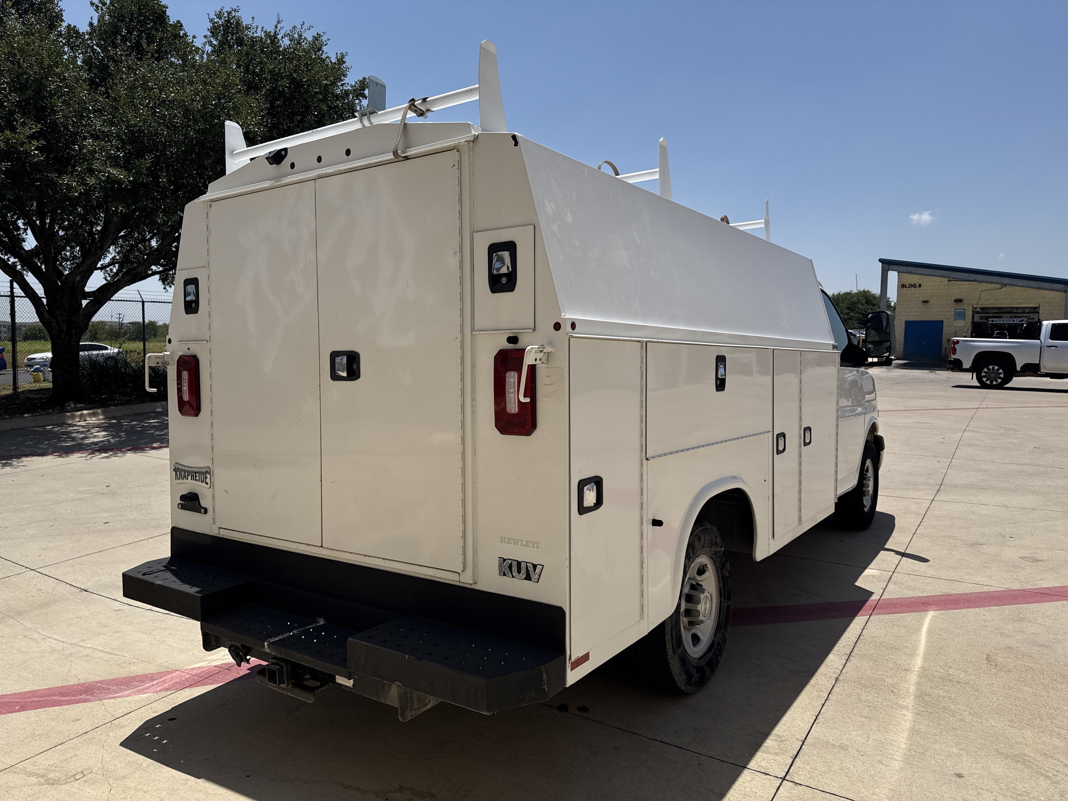 2020 Chevrolet Express Commercial Cutaway CUTWAY