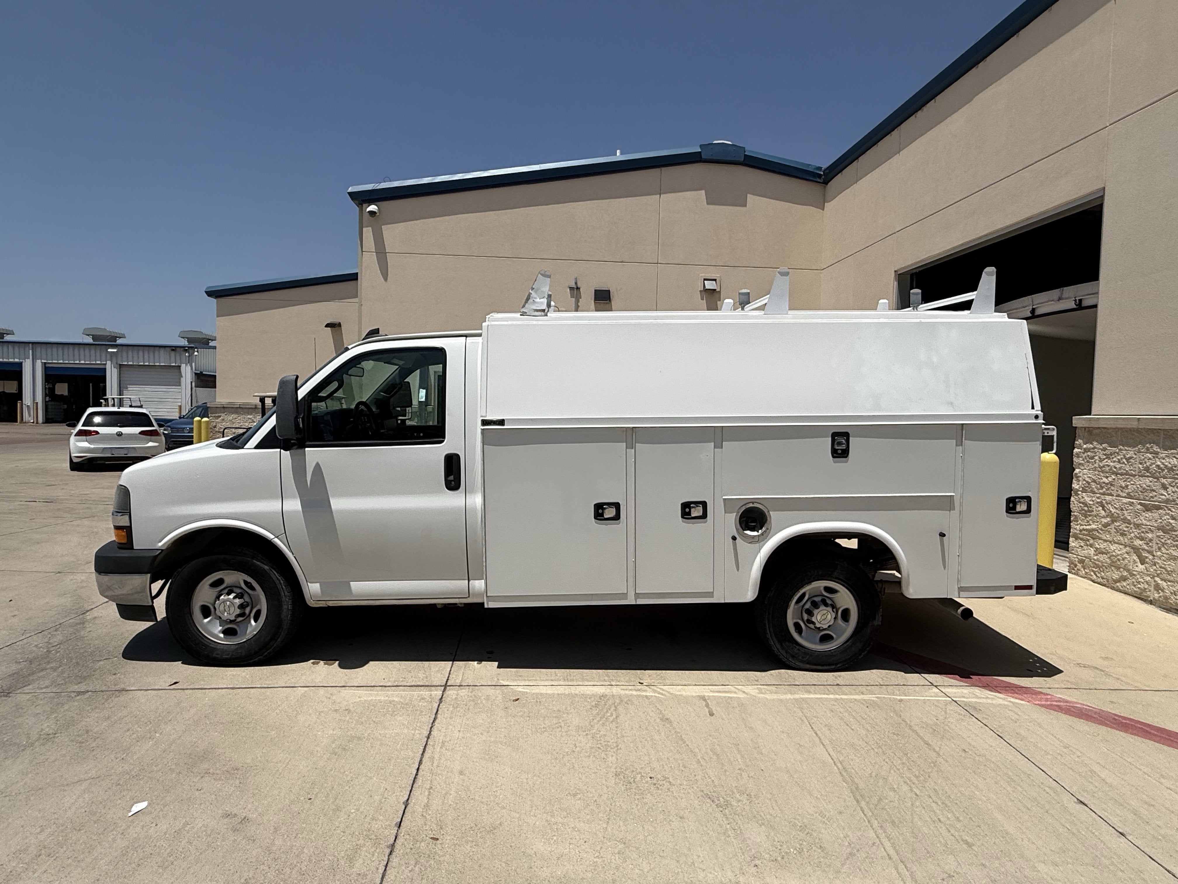 2020 Chevrolet Express Commercial Cutaway CUTWAY