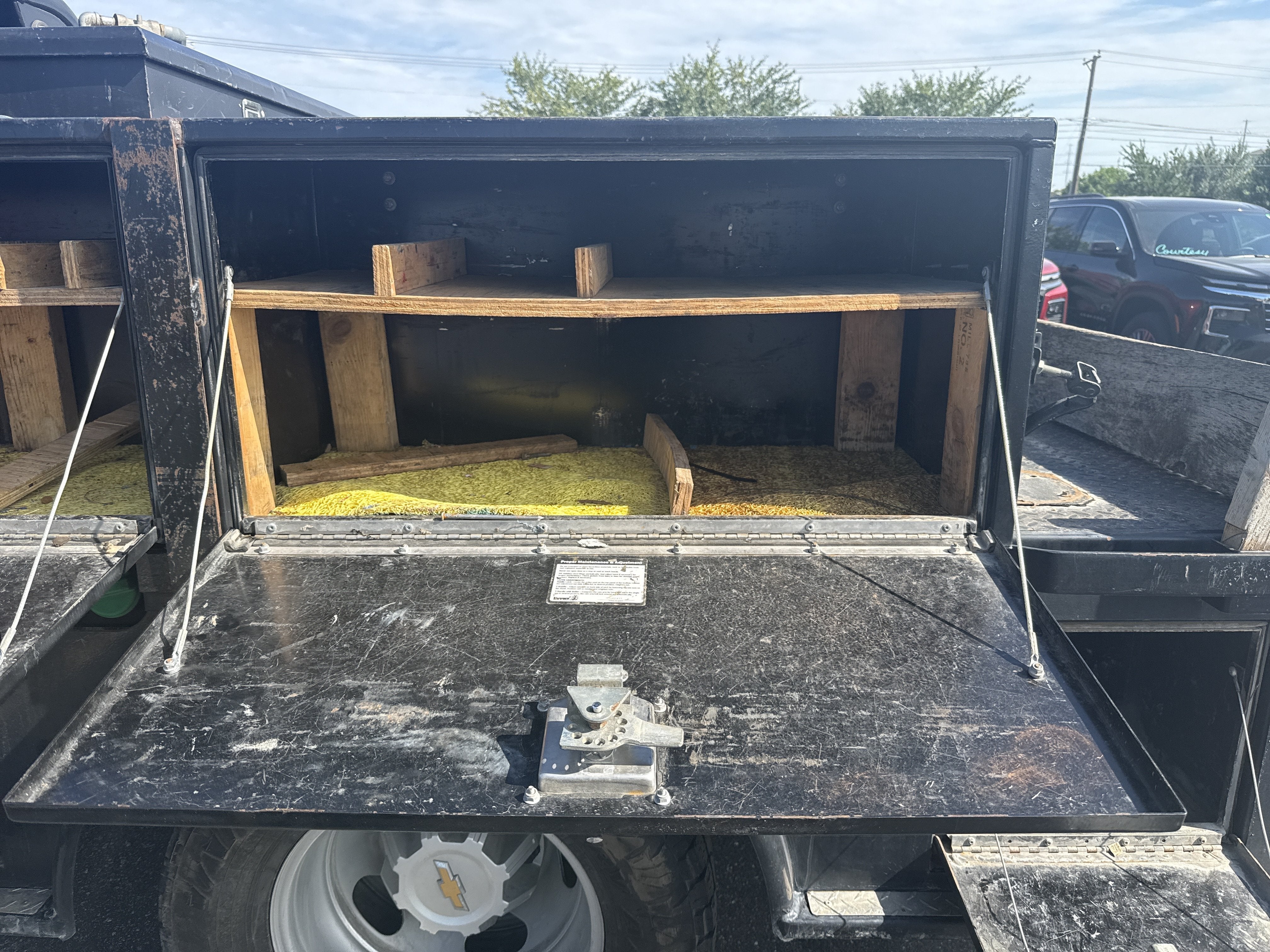 2025 Chevrolet Silverado 3500HD CC Work Truck