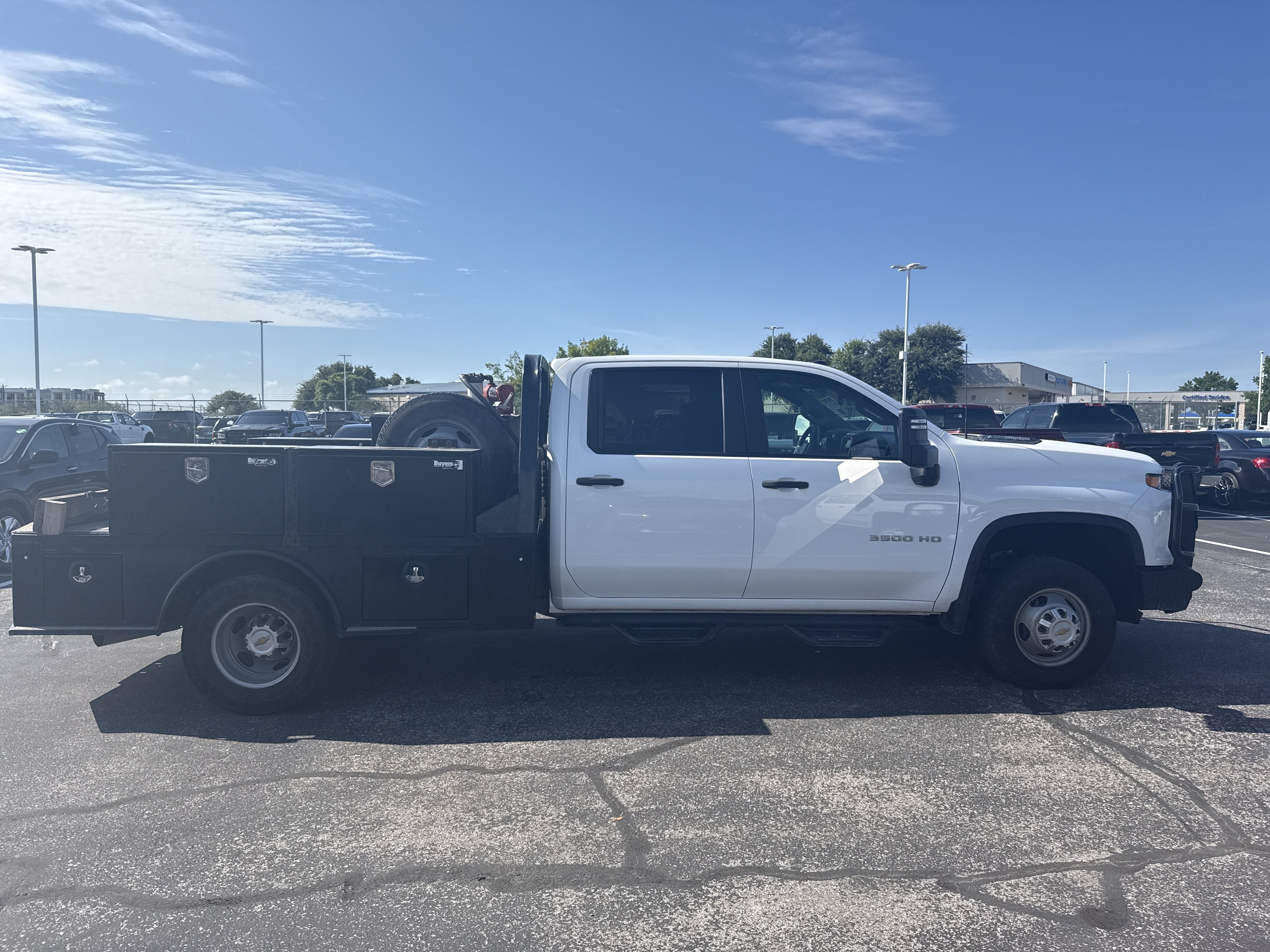 2025 Chevrolet Silverado 3500HD CC Work Truck