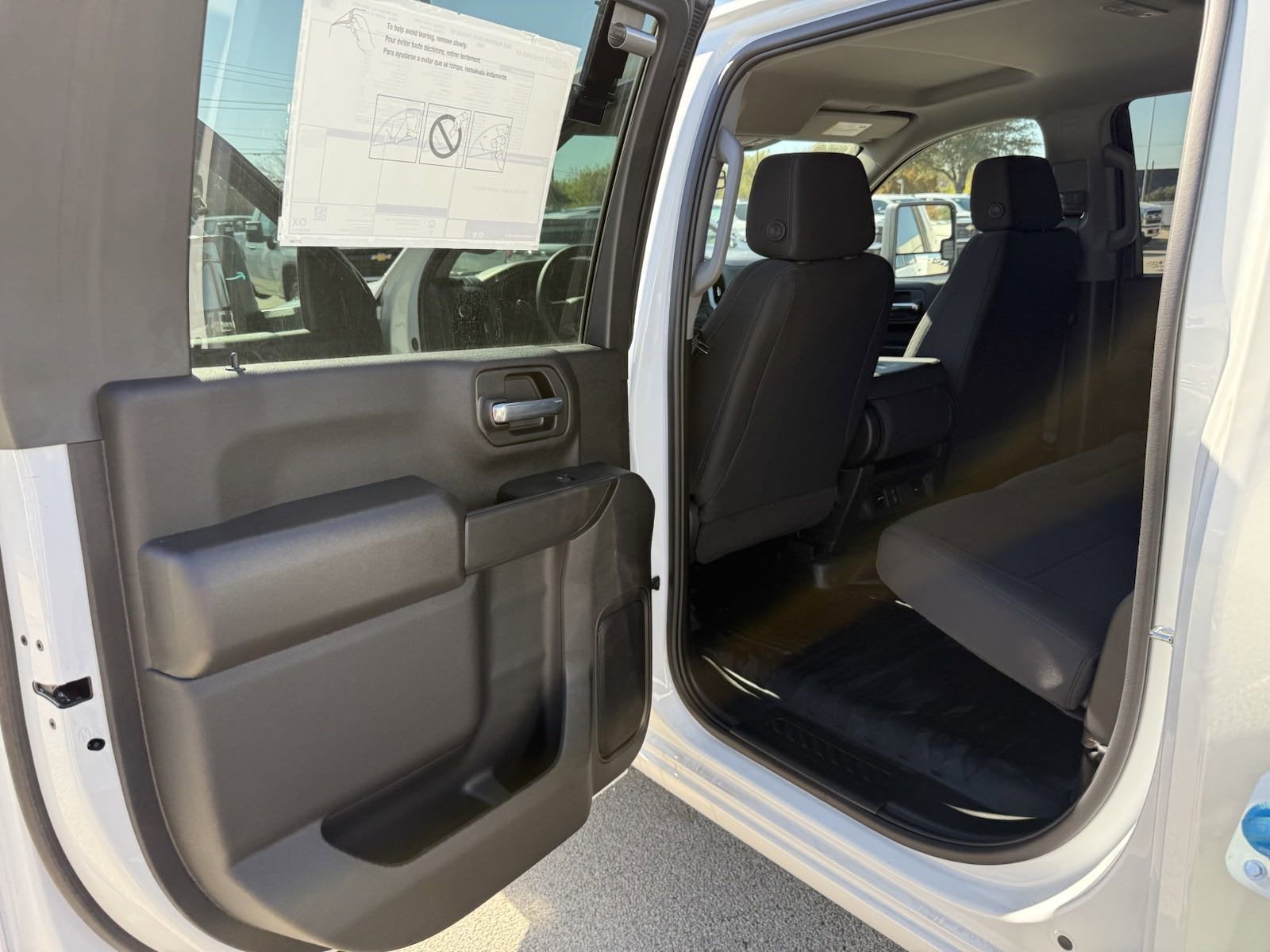 2025 Chevrolet Silverado 3500HD CC Work Truck