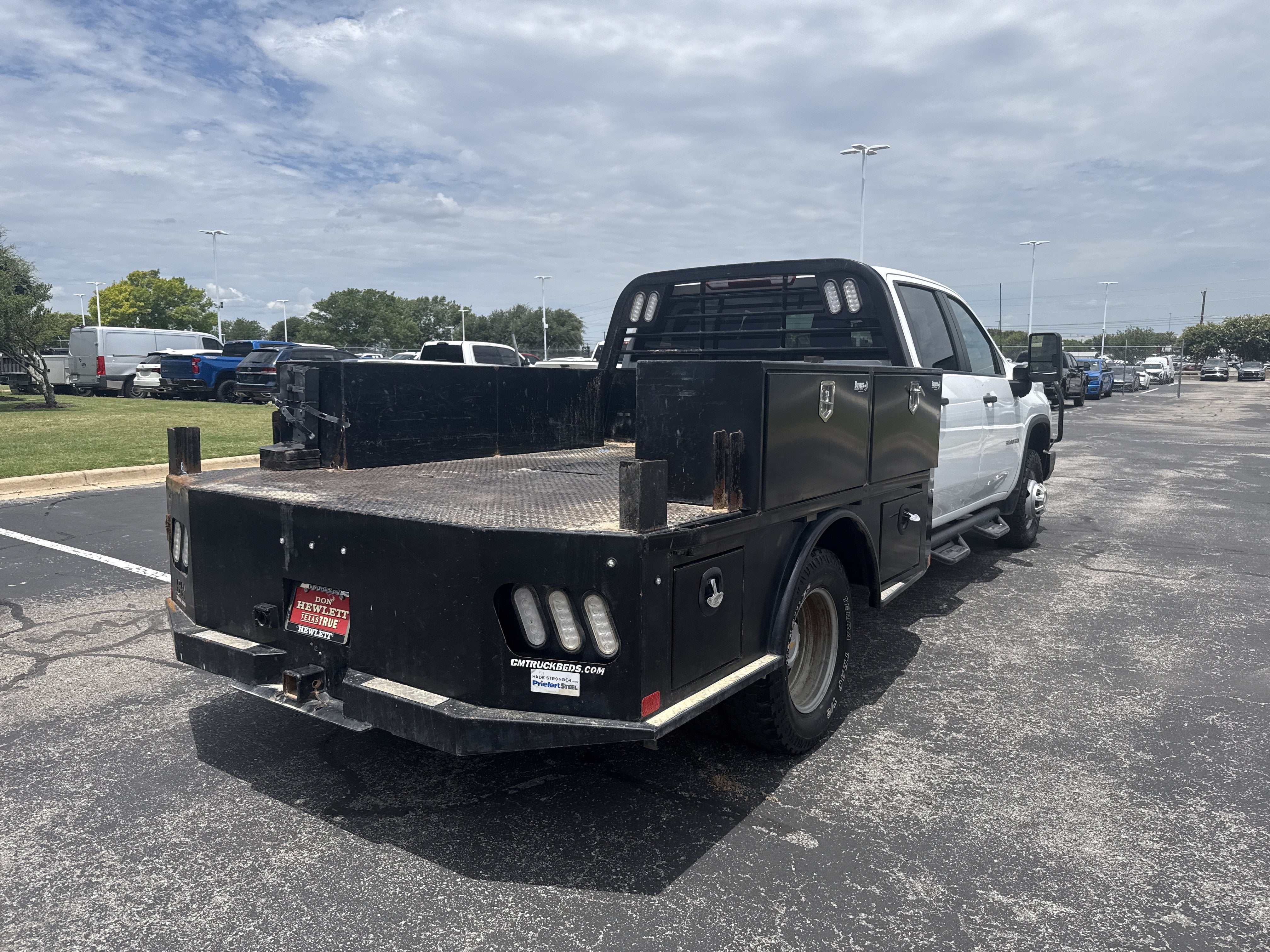 2025 Chevrolet Silverado 3500HD CC Work Truck