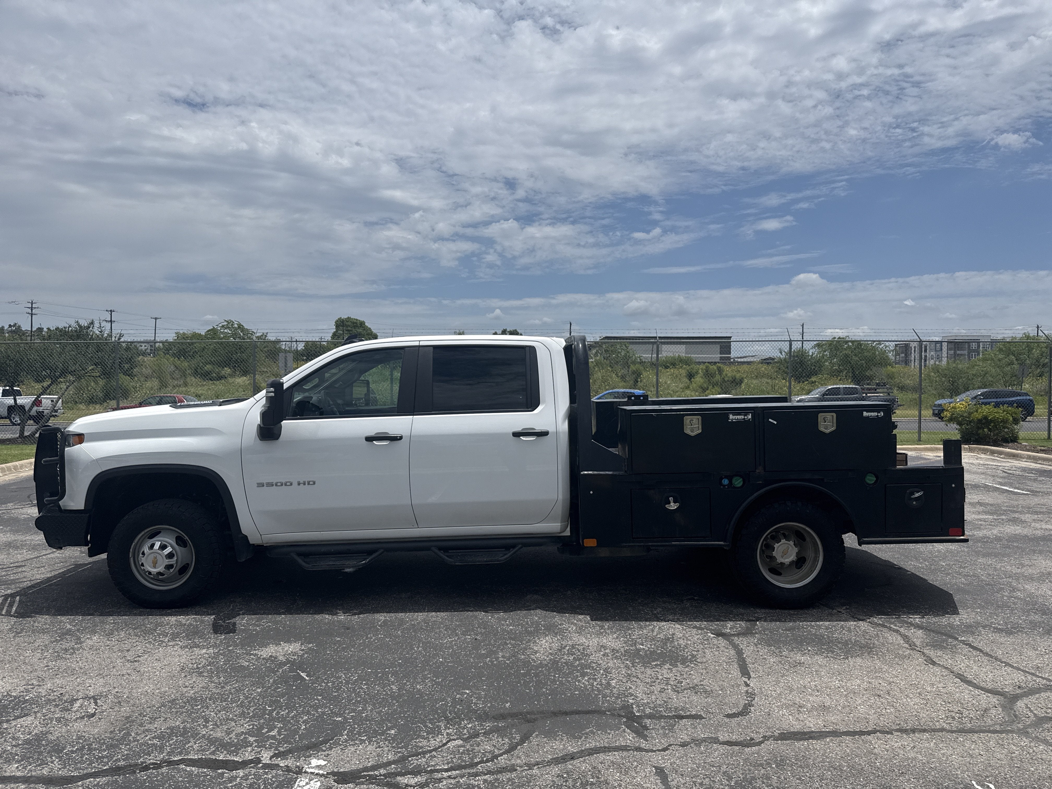 2025 Chevrolet Silverado 3500HD CC Work Truck