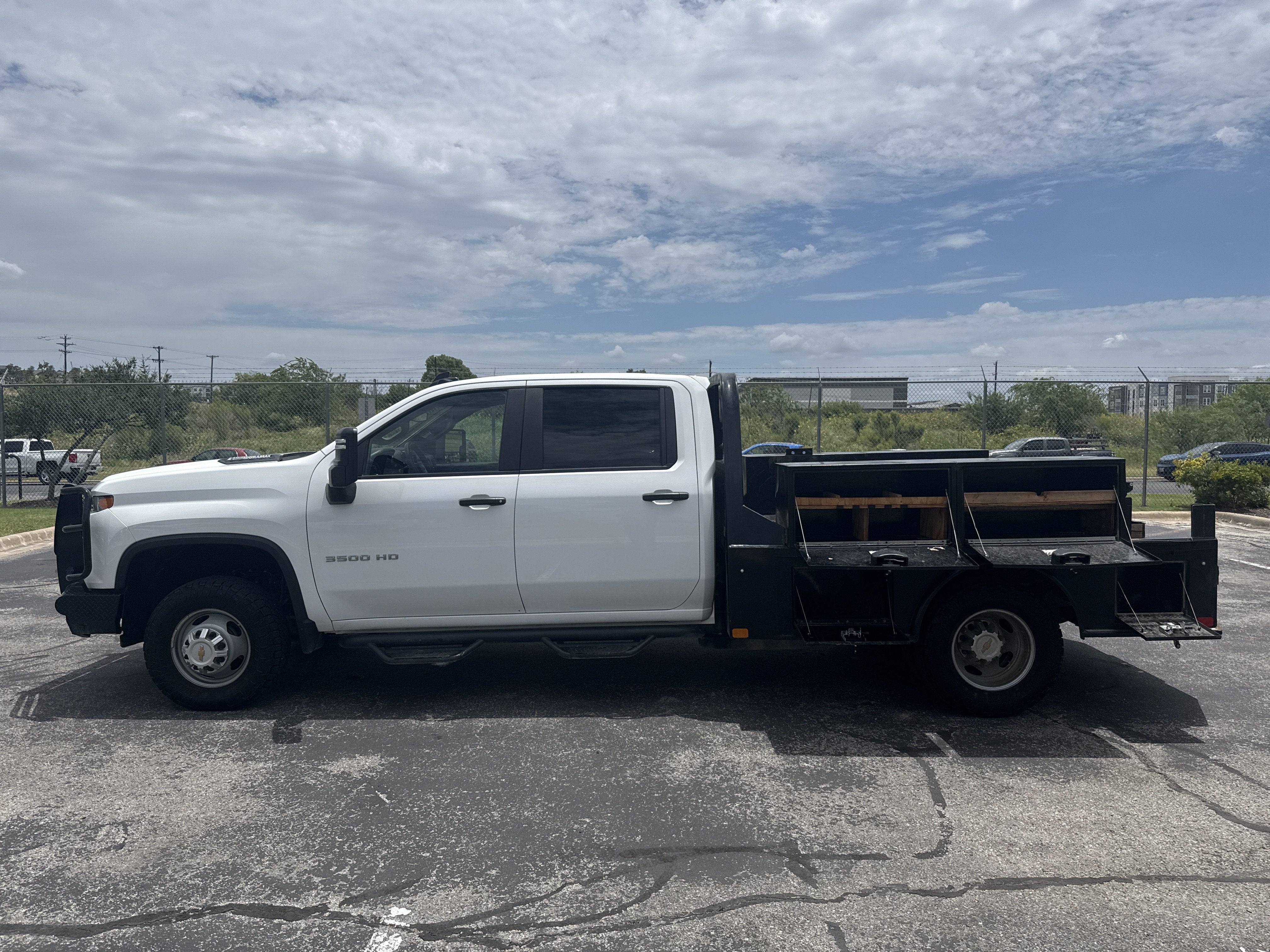 2025 Chevrolet Silverado 3500HD CC Work Truck