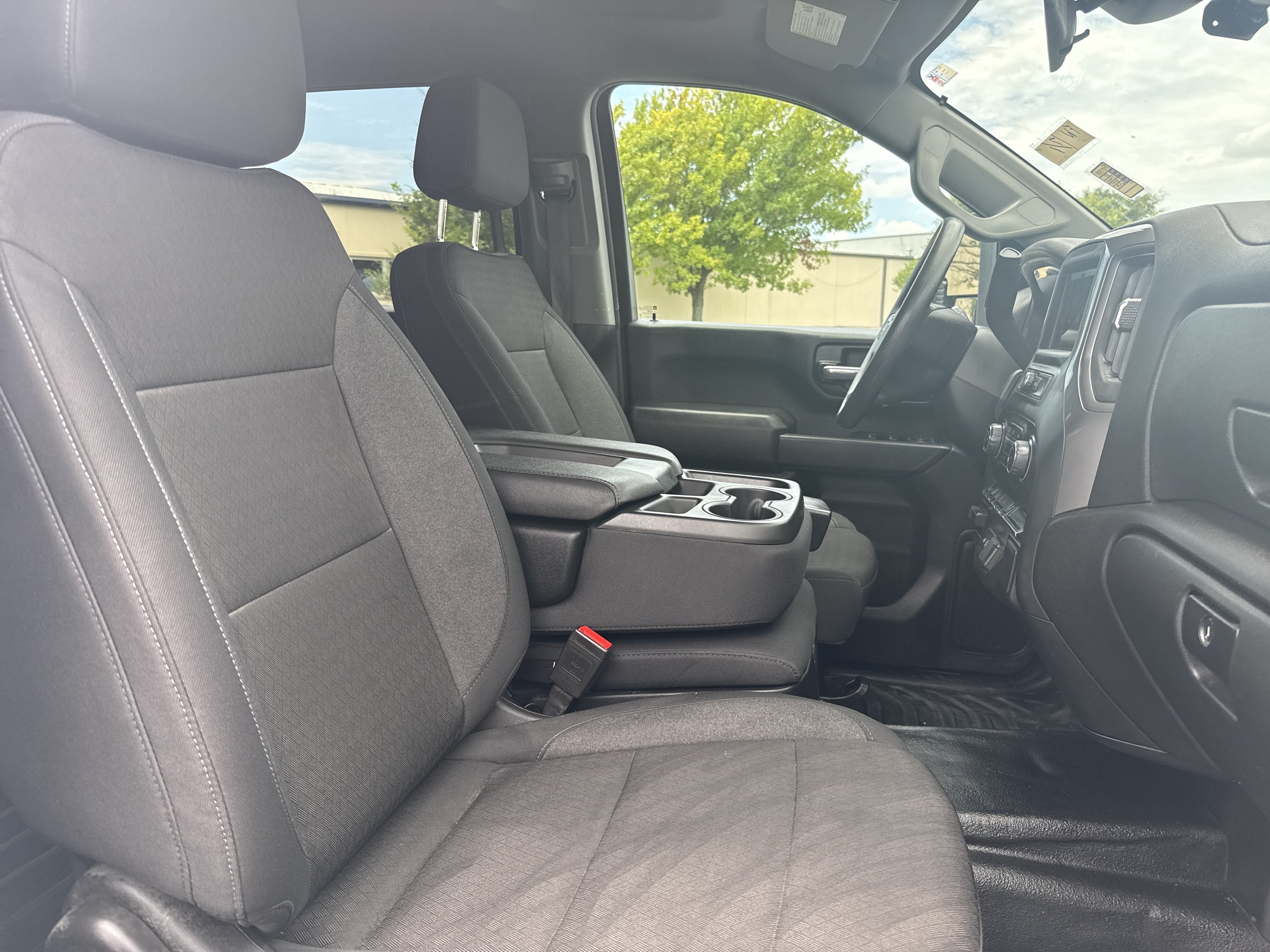 2025 Chevrolet Silverado 3500HD CC Work Truck