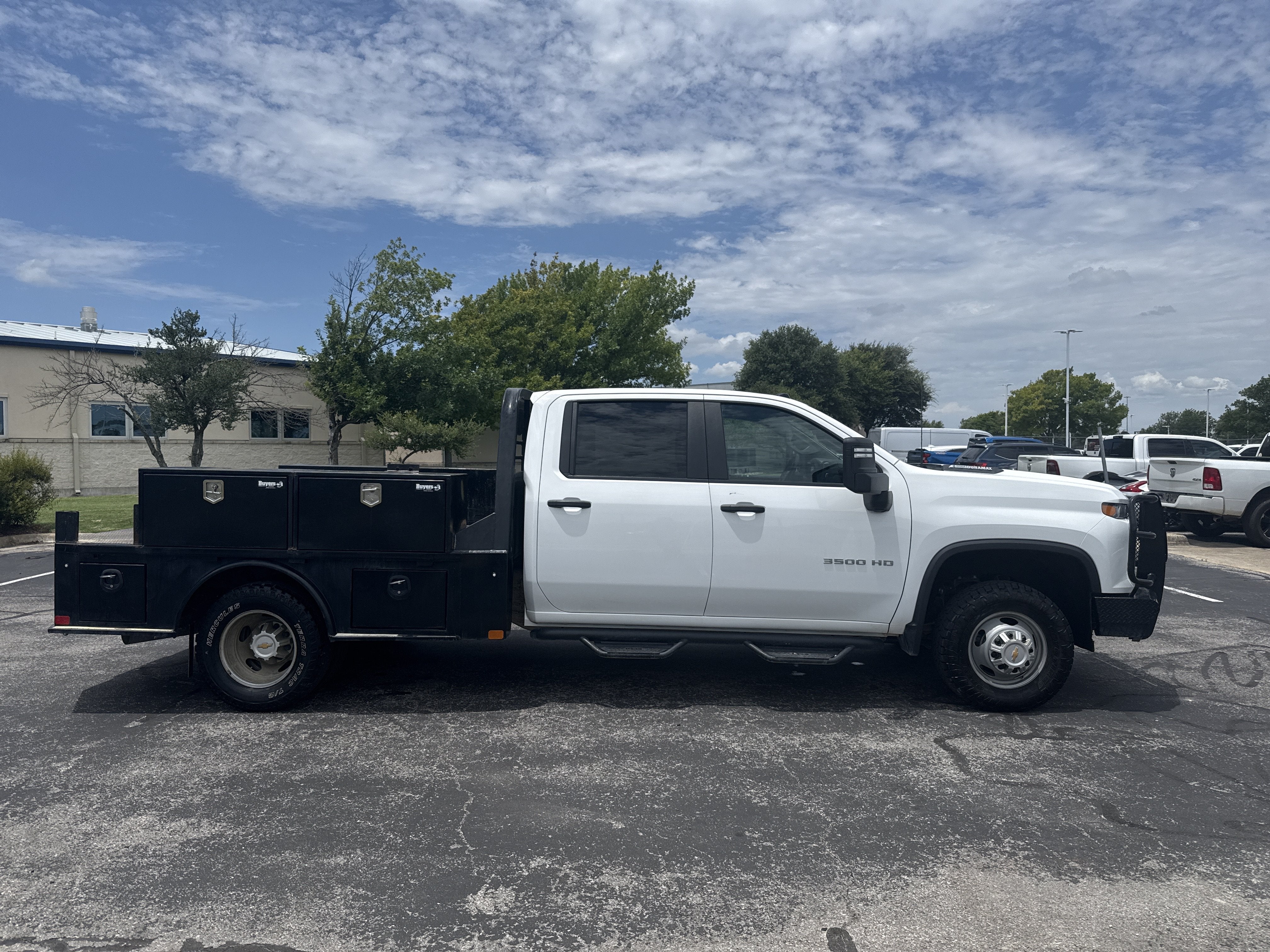 2025 Chevrolet Silverado 3500HD CC Work Truck
