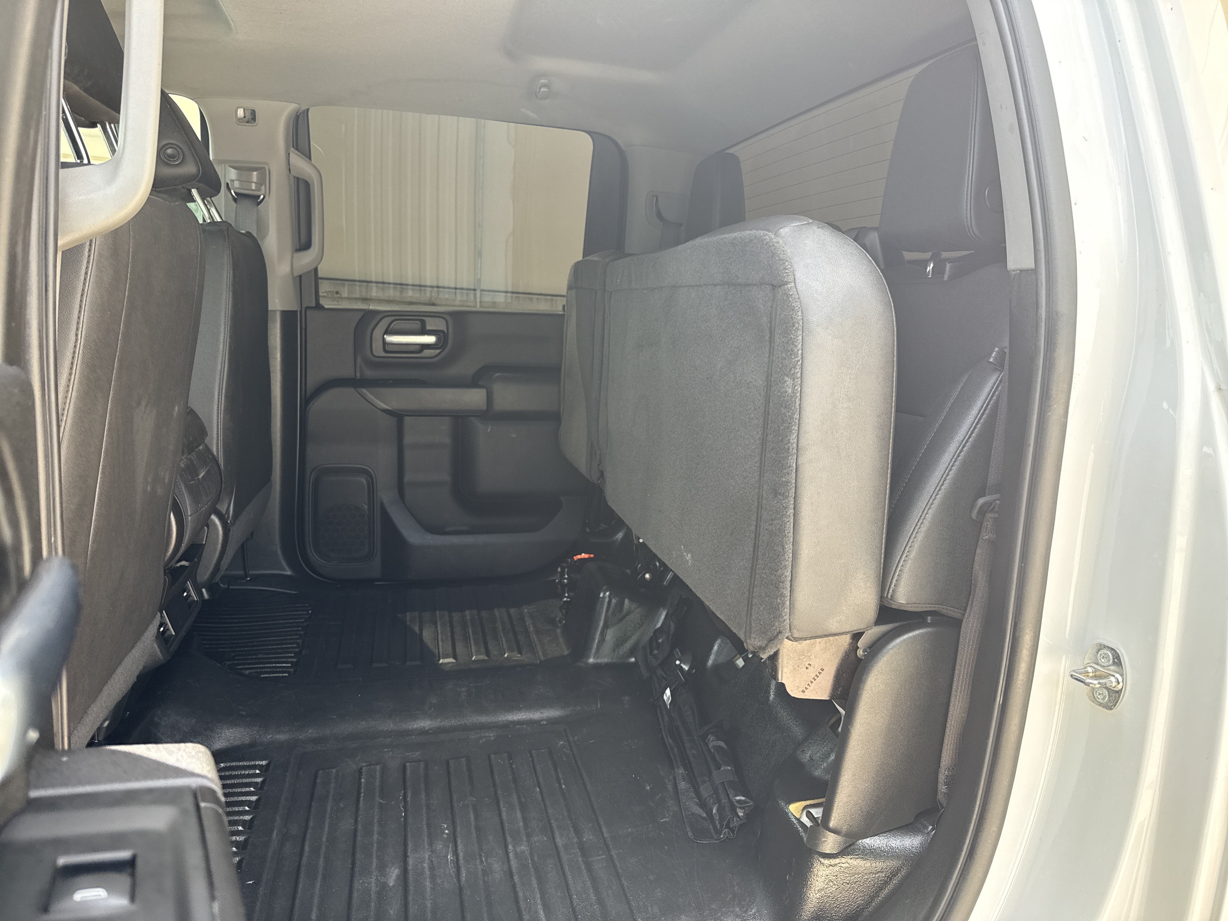 2023 Chevrolet Silverado 3500HD CC Work Truck