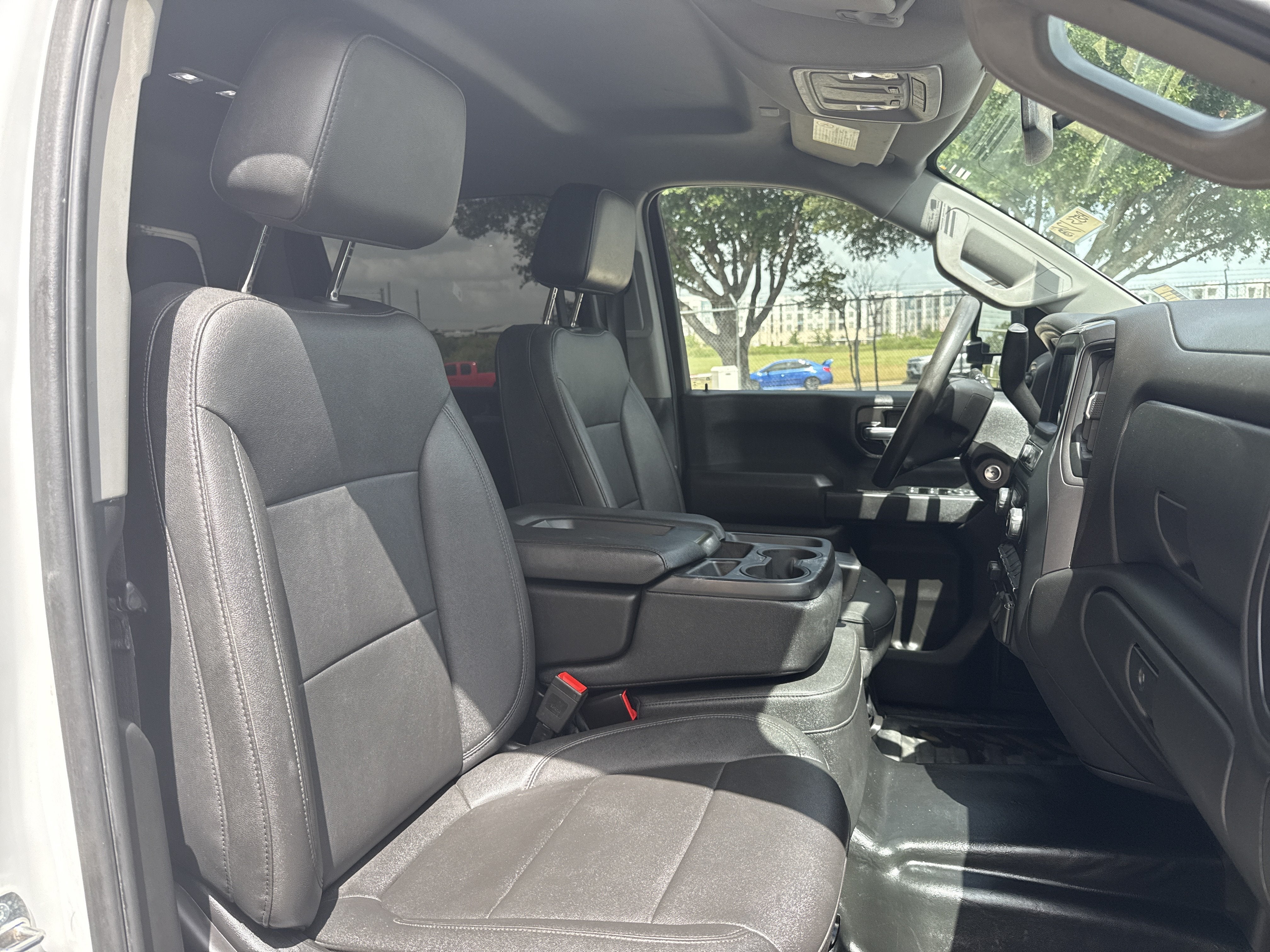 2023 Chevrolet Silverado 3500HD CC Work Truck