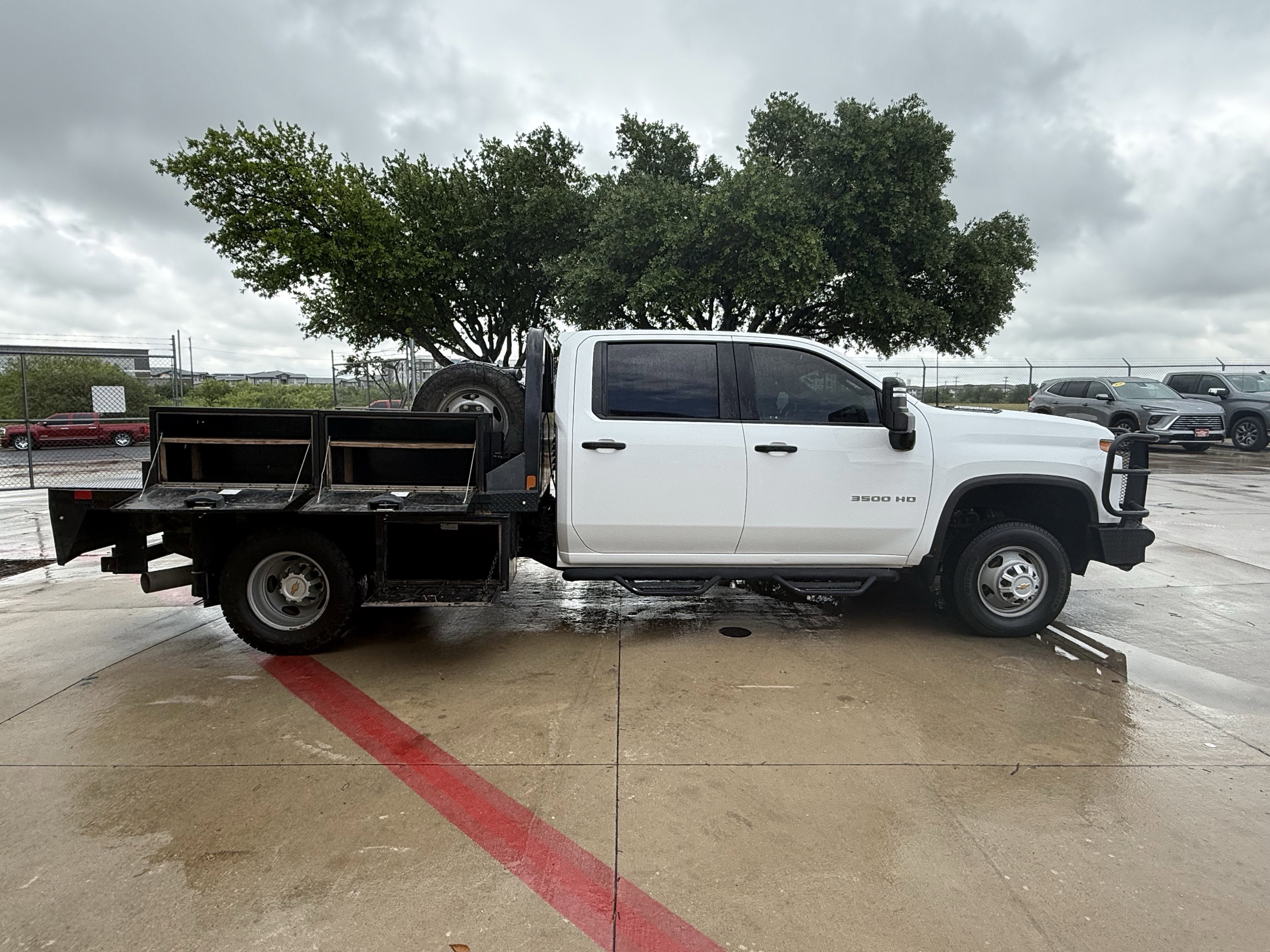 2024 Chevrolet Silverado 3500HD CC Work Truck